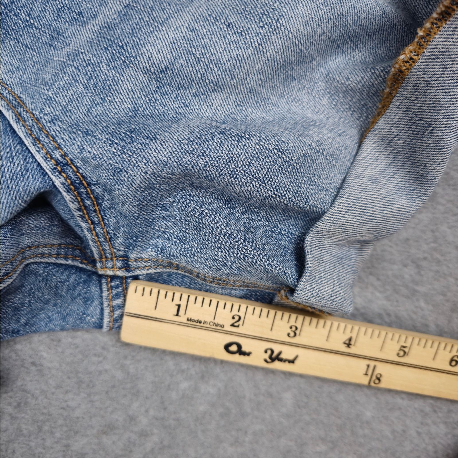 Old Navy Old Navy 16 High Rise Button Fly Cuffed Denim Shorts Size 38" / US 16 / IT 52 - 12 Thumbnail