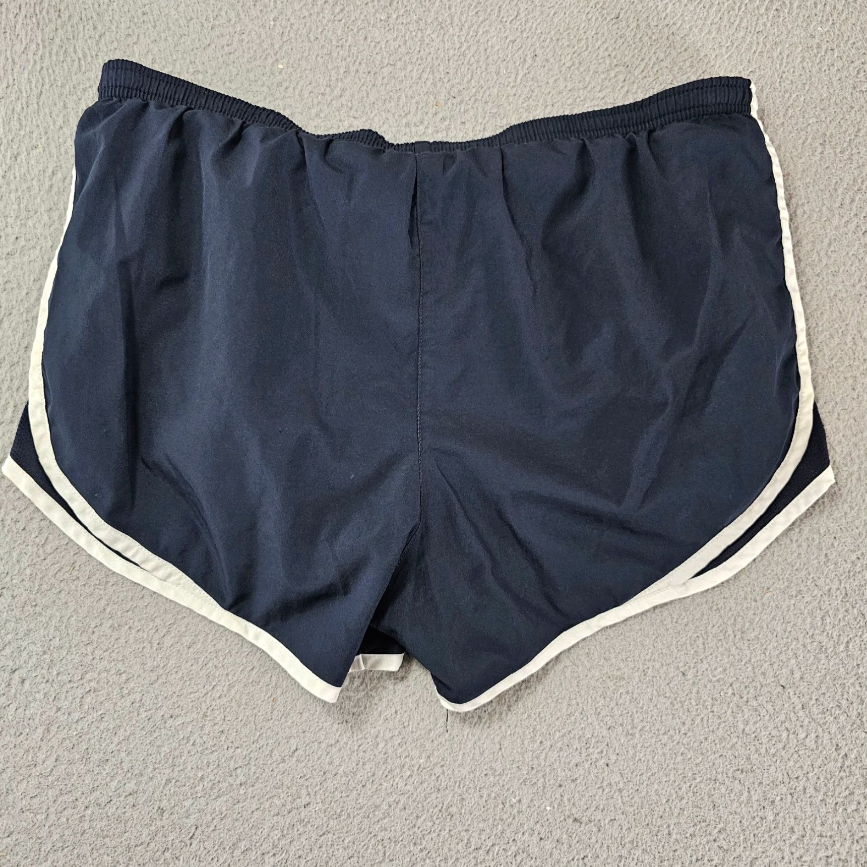 Nike Nike Shorts Womens Medium Navy Lined 3" Ins Stretch Running Gym Short Workout breathable moisture-wicking quick dry casual activewear Size 32" / US 10 / IT 46 - 5 Thumbnail