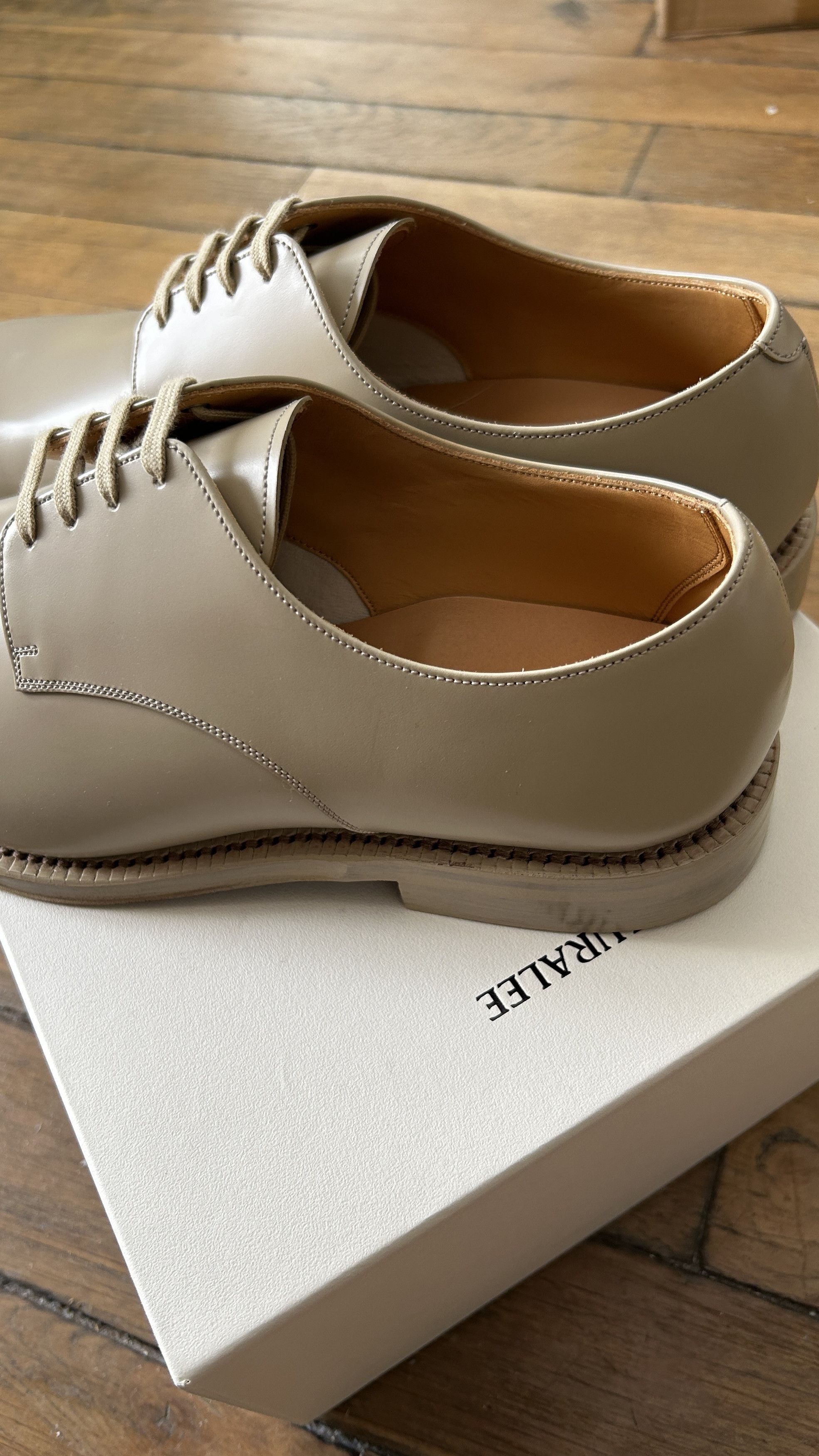 Auralee aa . 8 . BNWB . LEATHER SHOES . A20SS01FC Size US 8 / EU 41 - 14 Thumbnail