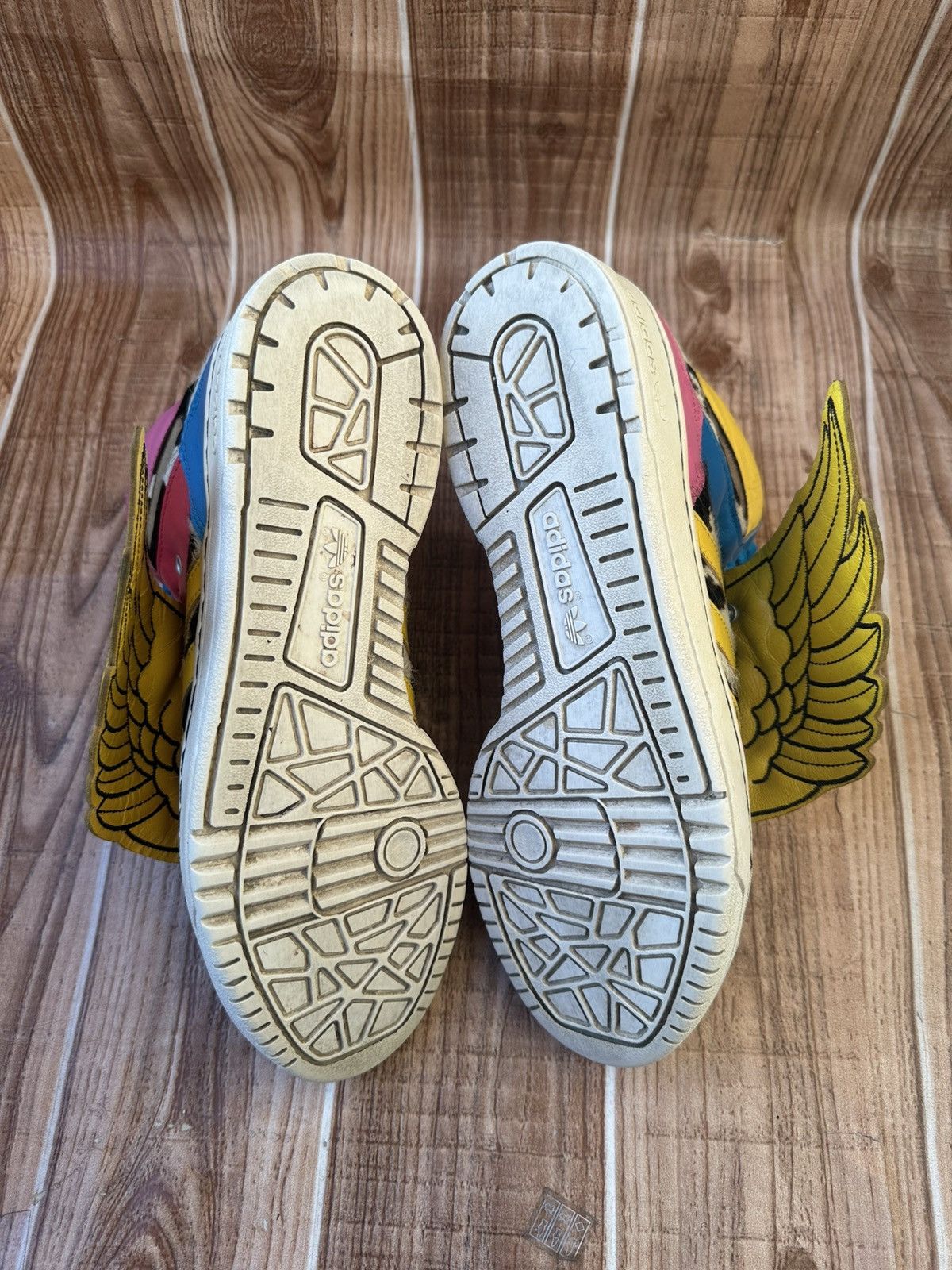 Adidas × Jeremy Scott Adidas Jeremy Scott 2NE1 Wings Avant Garde High Sneakers Size US 8.5 / EU 41-42 - 22 Thumbnail