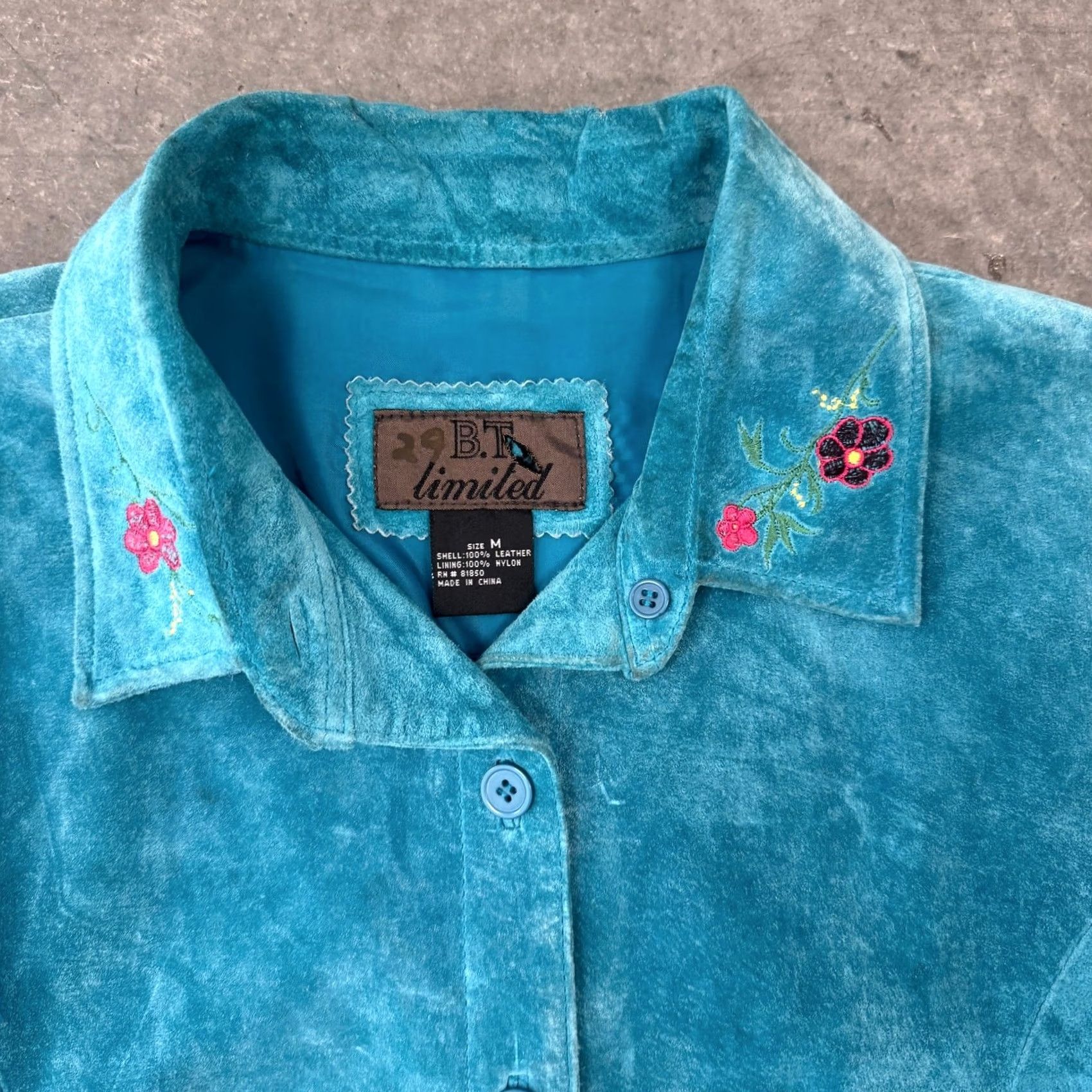 Altea VINTAGE Teal Embroidered Floral 100% Leather Western Button Up Jacket M Cardigan Women Size M / US 6-8 / IT 42-44 - 3 Thumbnail