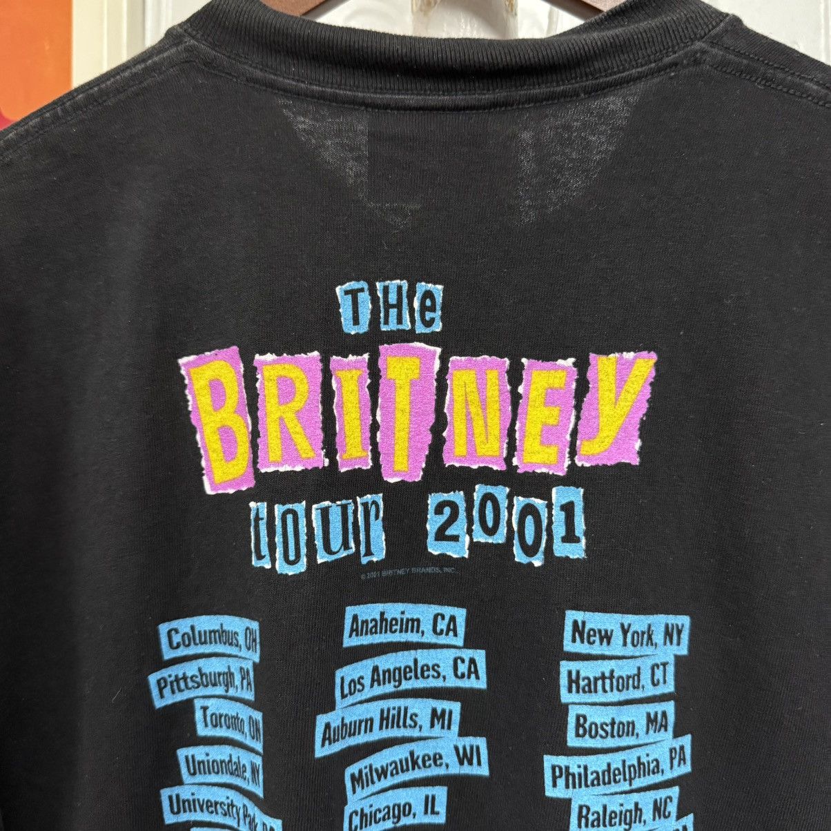 Other vintage 2001 britney spears graphic tour tshirt Size US M / EU 48-50 / 2 - 5 Thumbnail
