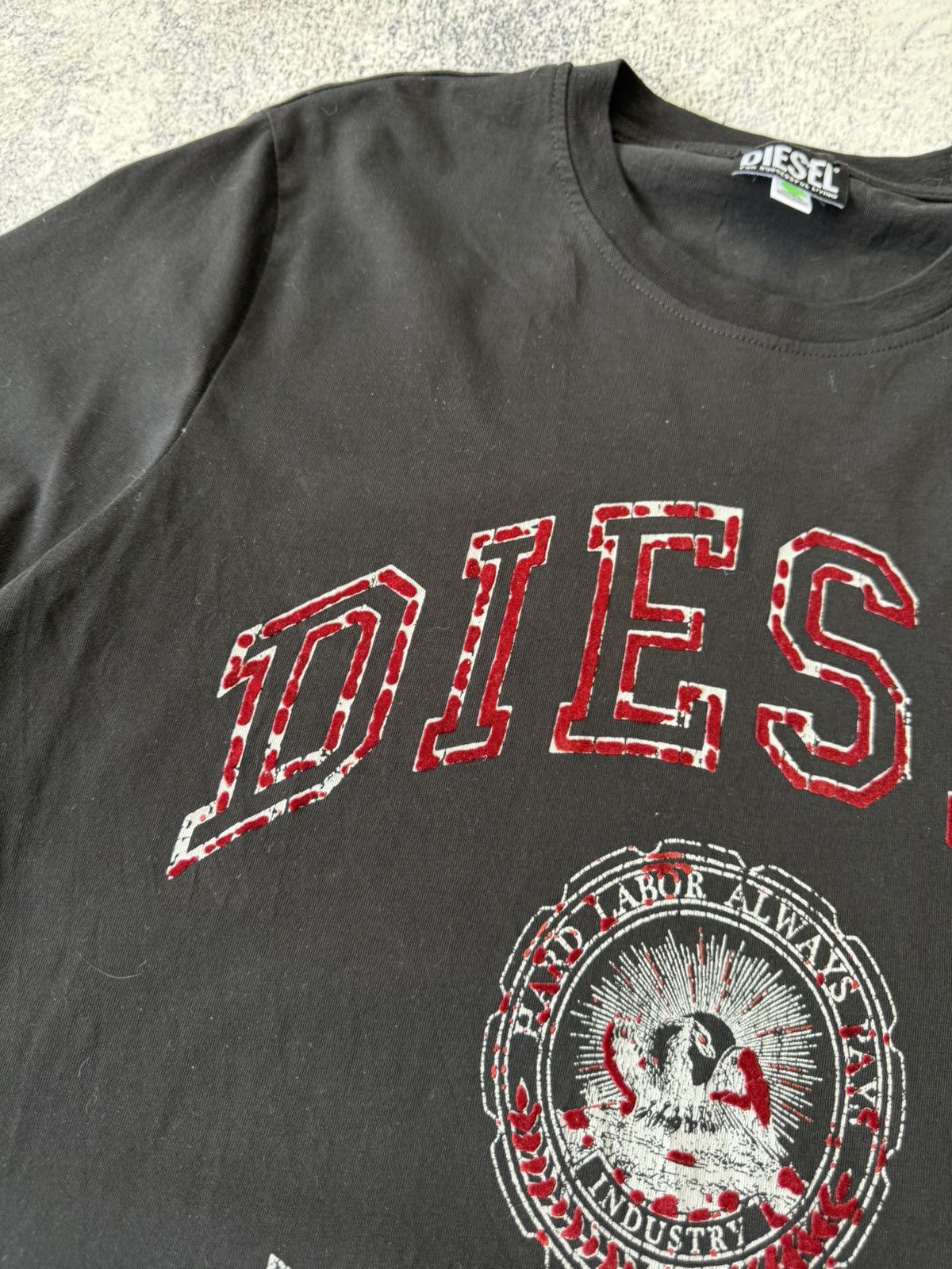 Diesel Diesel Avant Garde T Shirt Big Logo Size US L / EU 52-54 / 3 - 11 Thumbnail