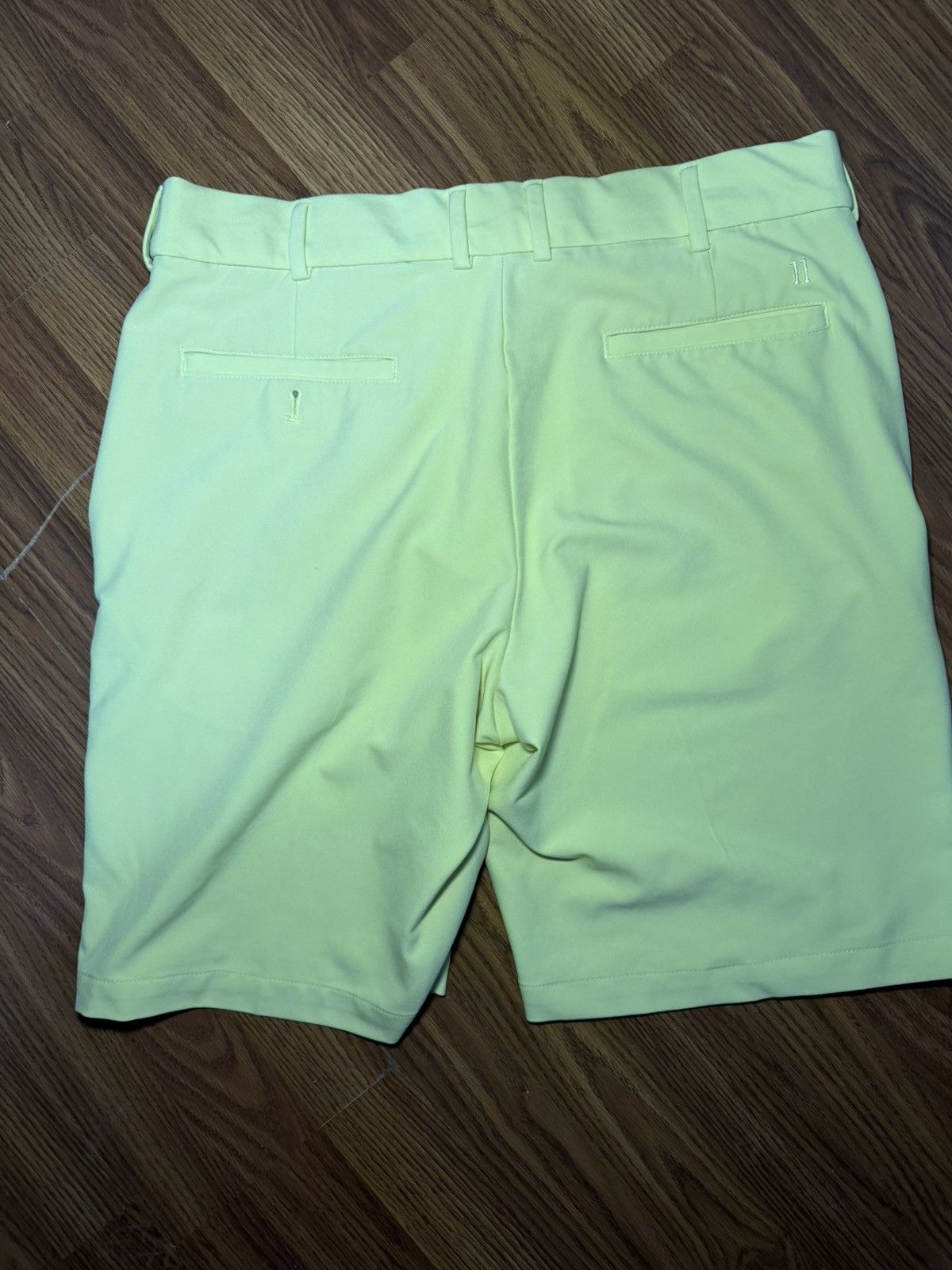Other Walter Hagan Perfect 11 Bright Yellow Golf Shorts Size 36 Size US 36 / EU 52 - 4 Thumbnail