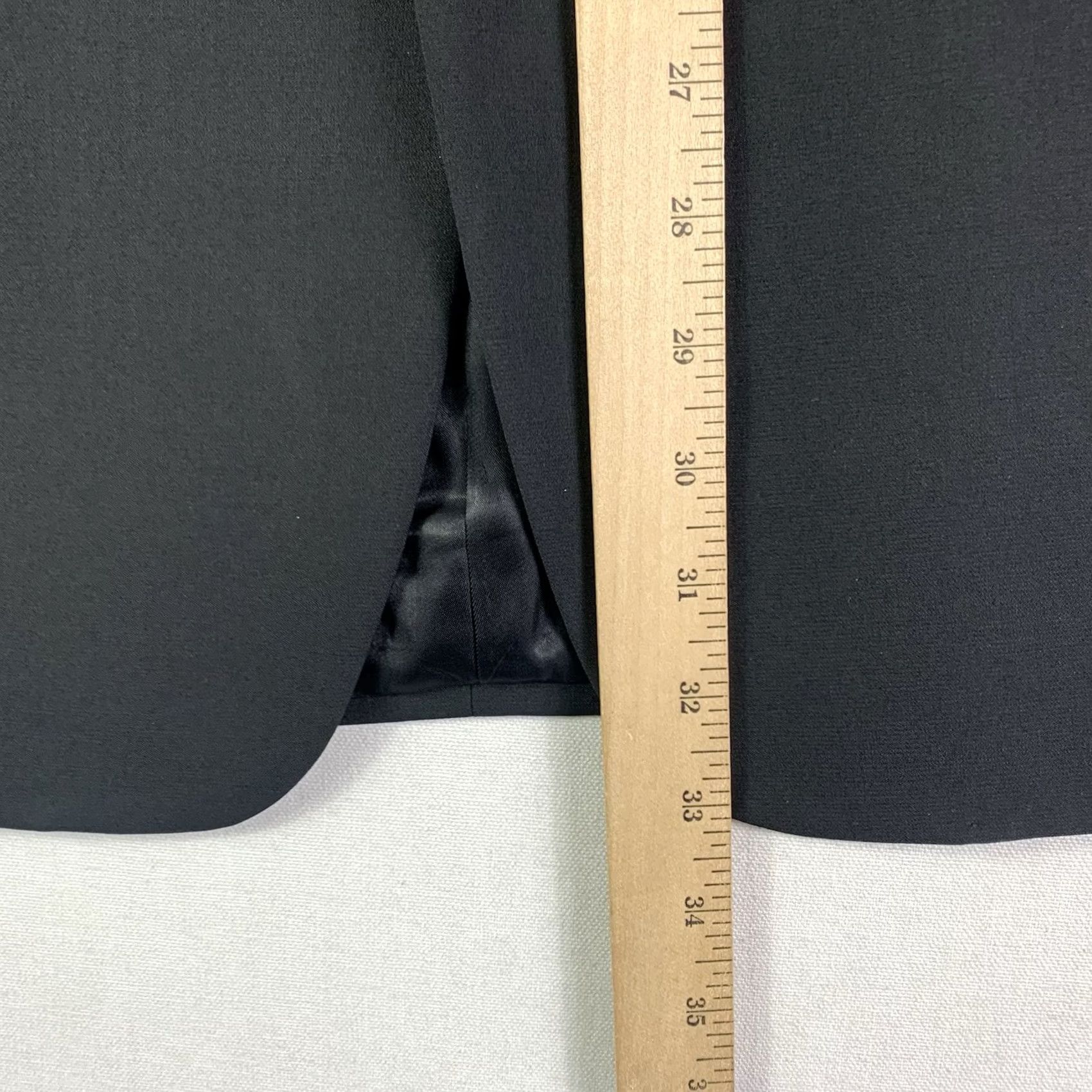 Vintage John Varvatos Blazer Studio BTS Tuxedo jacket Mens 40 Peaked Lapel Worsted Wool Jacket Short Black Wool 100% Mens Concert Style Varsity? Size 40R - 7 Thumbnail