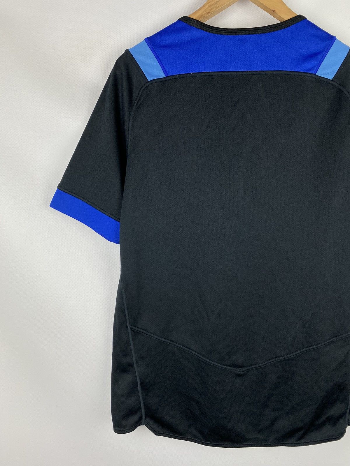 Canterbury of New Zealand Canterbury Bath Rugby men’s Away Rugby Shirt Jersey Size L Size US L / EU 52-54 / 3 - 15 Thumbnail