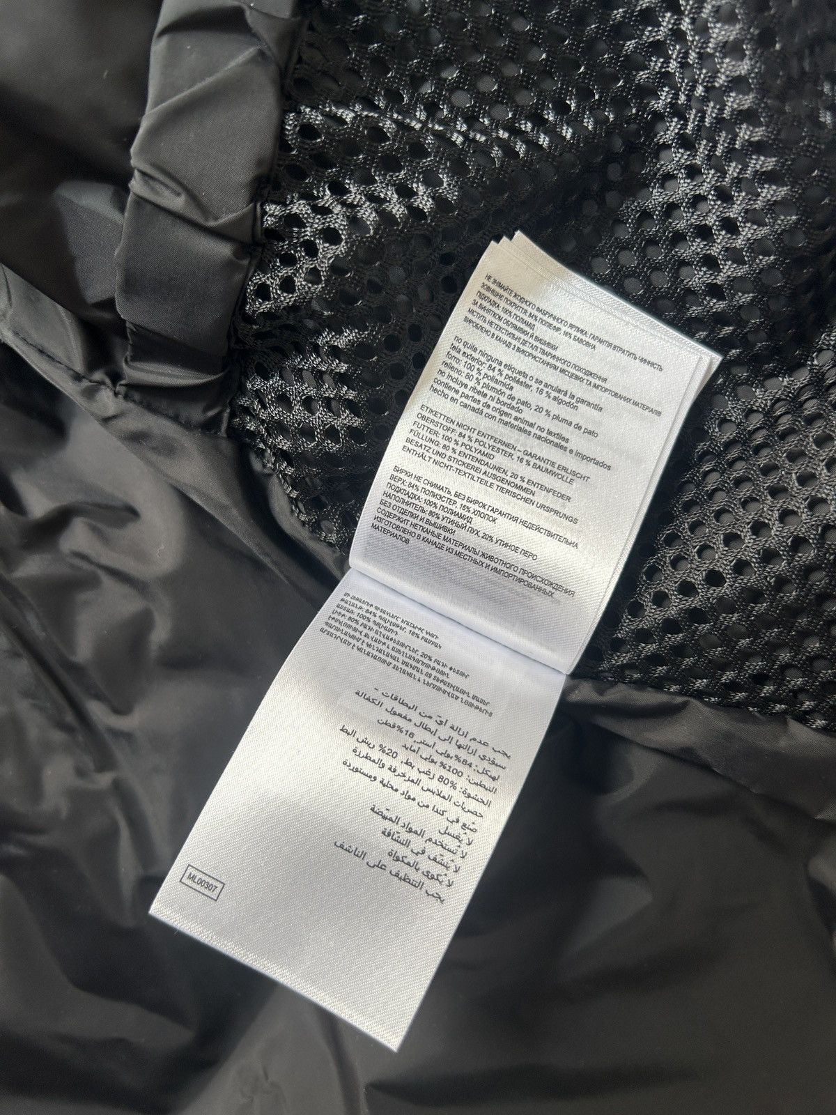 Canada Goose Canada Goose Wyndham North Star White Black Label Size US M / EU 48-50 / 2 - 14 Thumbnail