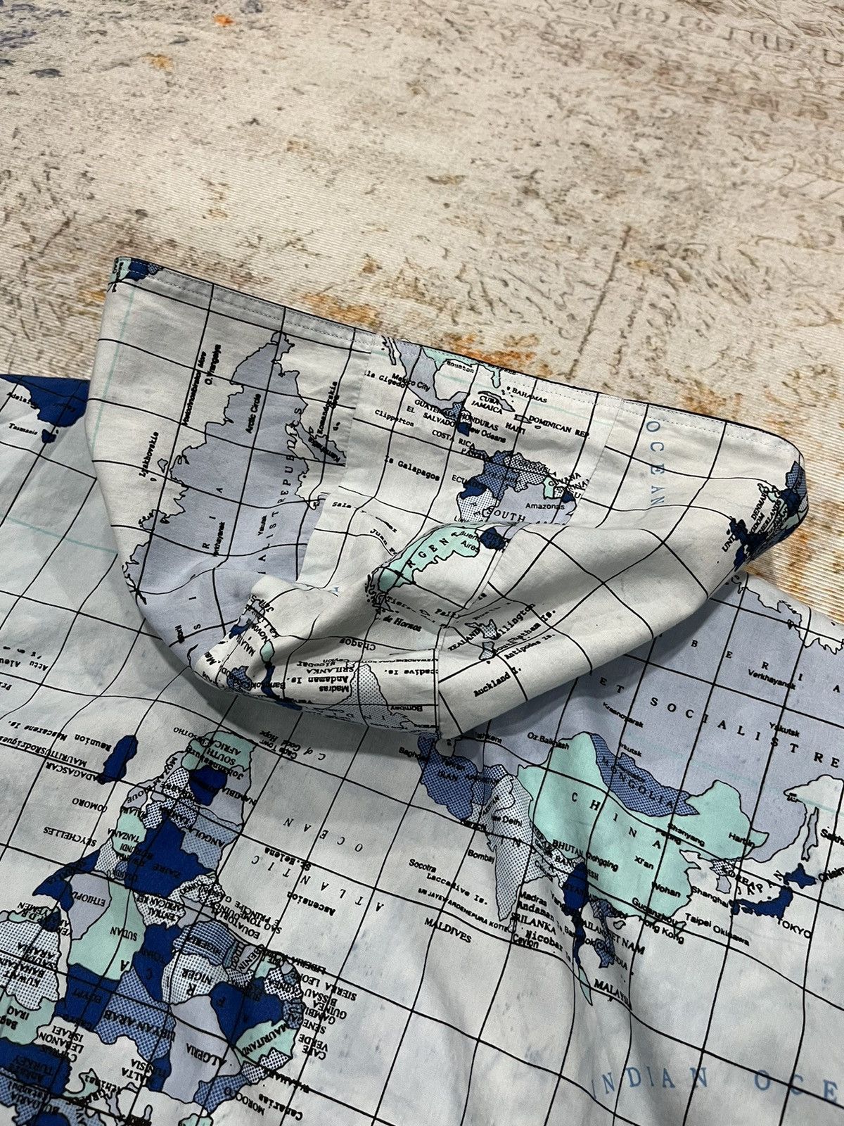 Issey Miyake Hai Sporting Gear by Issey Miyake In World Map Motif Jacket Size US L / EU 52-54 / 3 - 10 Thumbnail
