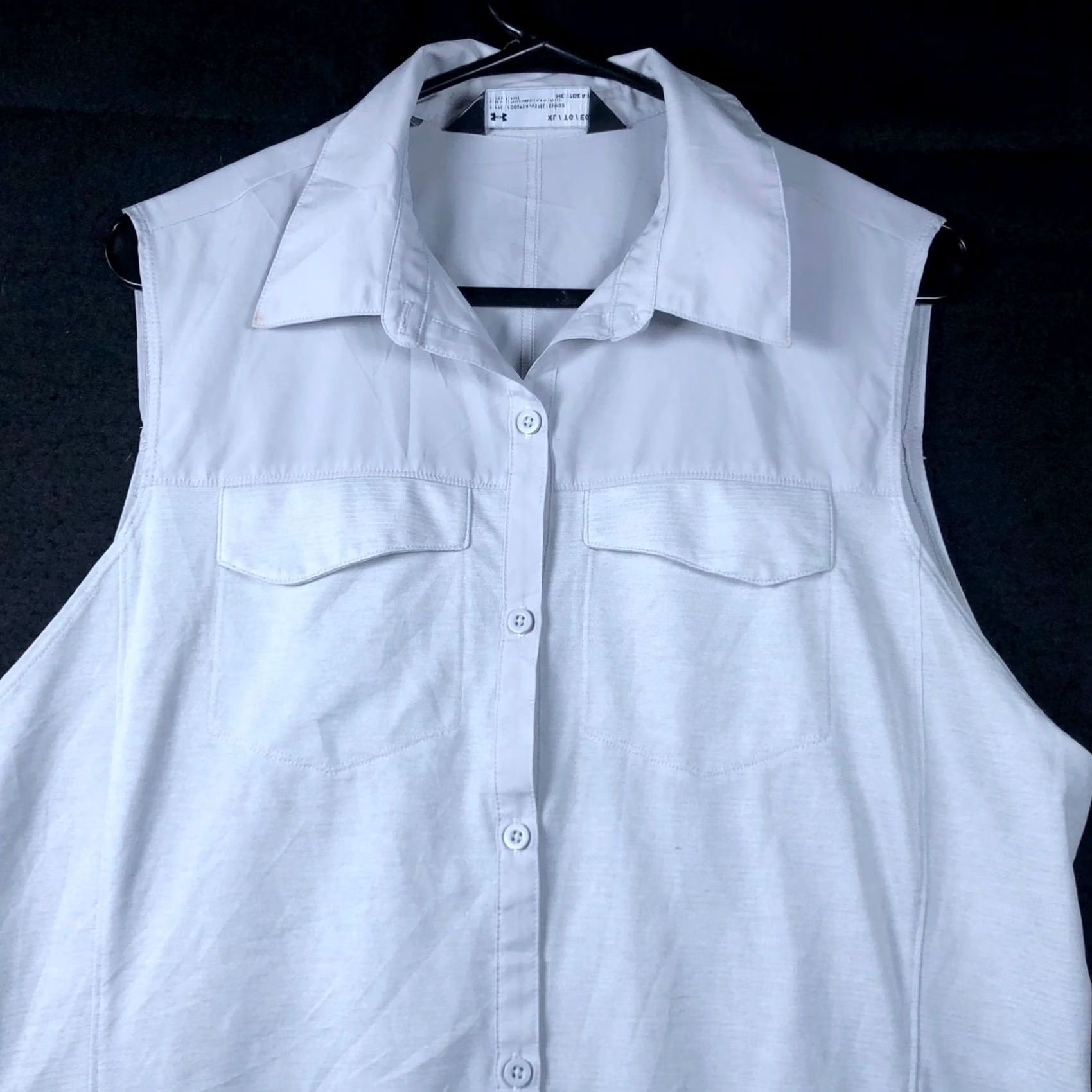 Under Armour Under Armour Womens Blouse White Fitted Heat Gear Sleeveless Button Down XL Size XL / US 12-14 / IT 48-50 - 2 Thumbnail