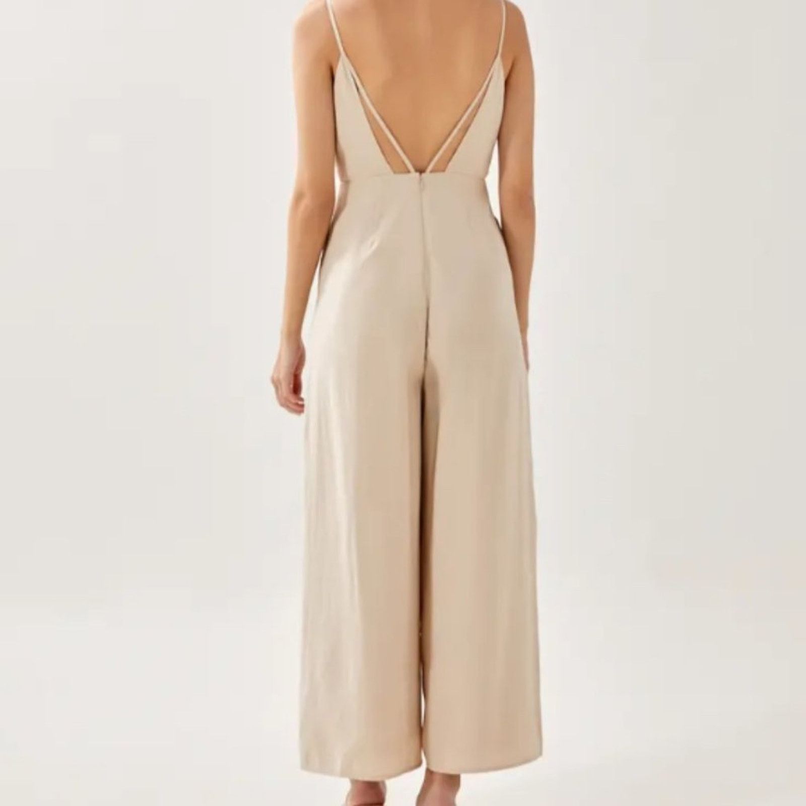 Other Love Bonito Beige Adriena Padded Strappy Back Jumpsuit Size 28" / US 6 / IT 42 - 9 Thumbnail