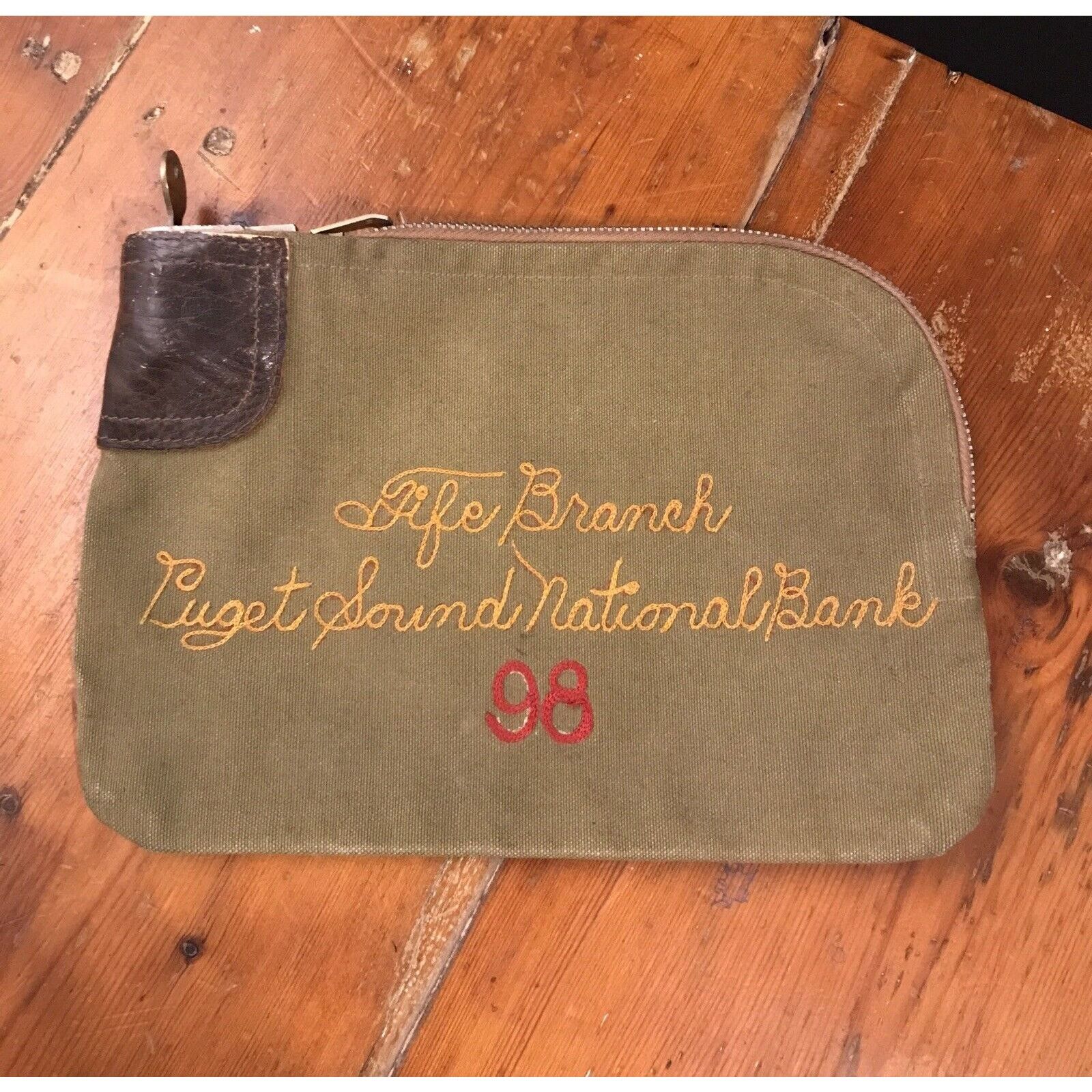 The Unbranded Brand Canvas 1930s Zipper Bank Bag Chain Stitch Leather Talon Zip Size ONE SIZE - 1 Thumbnail