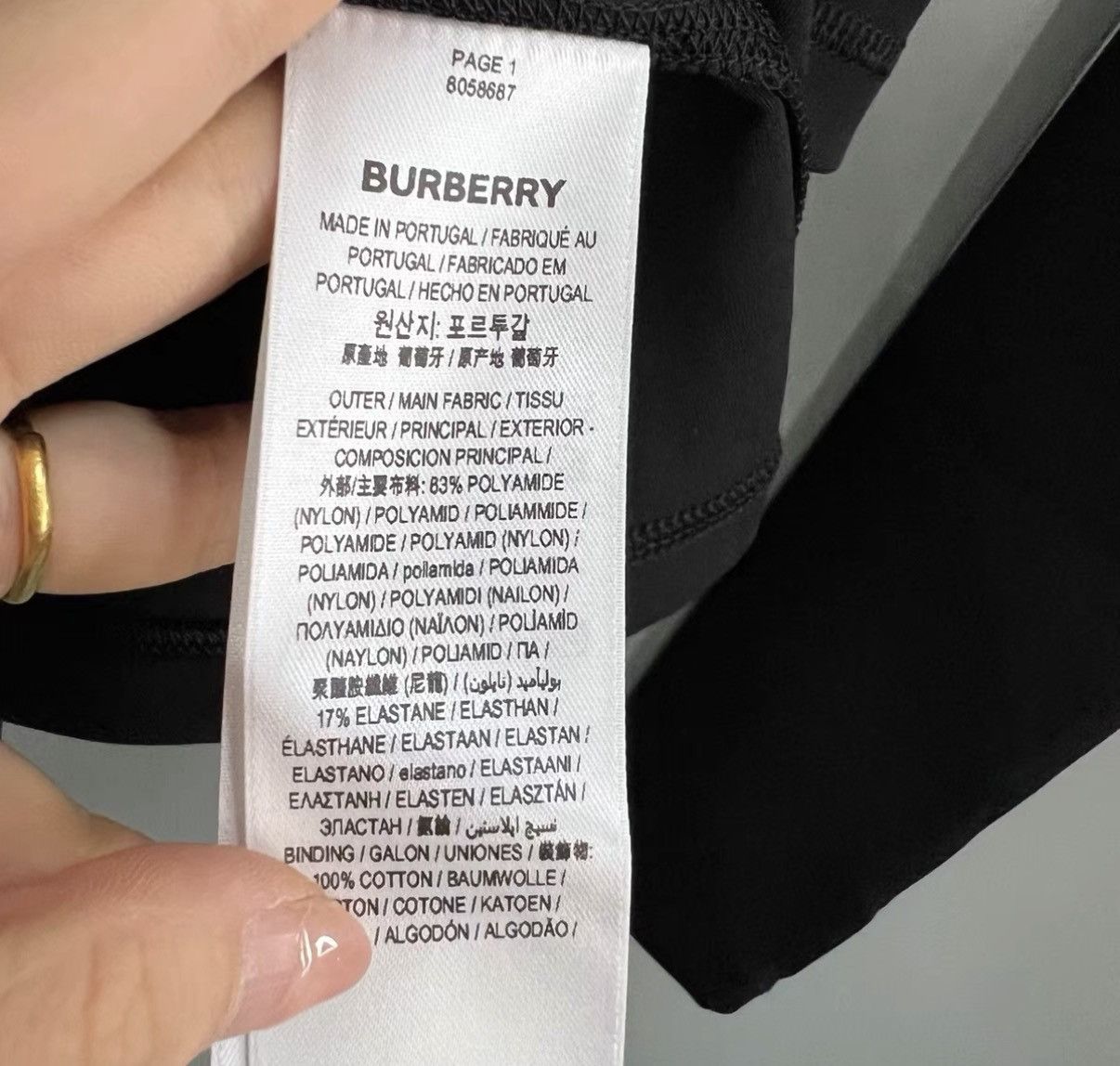 Burberry Burberry Black Half-zip Turtleneck Top J41 Size S / US 4 / IT 40 - 4 Thumbnail