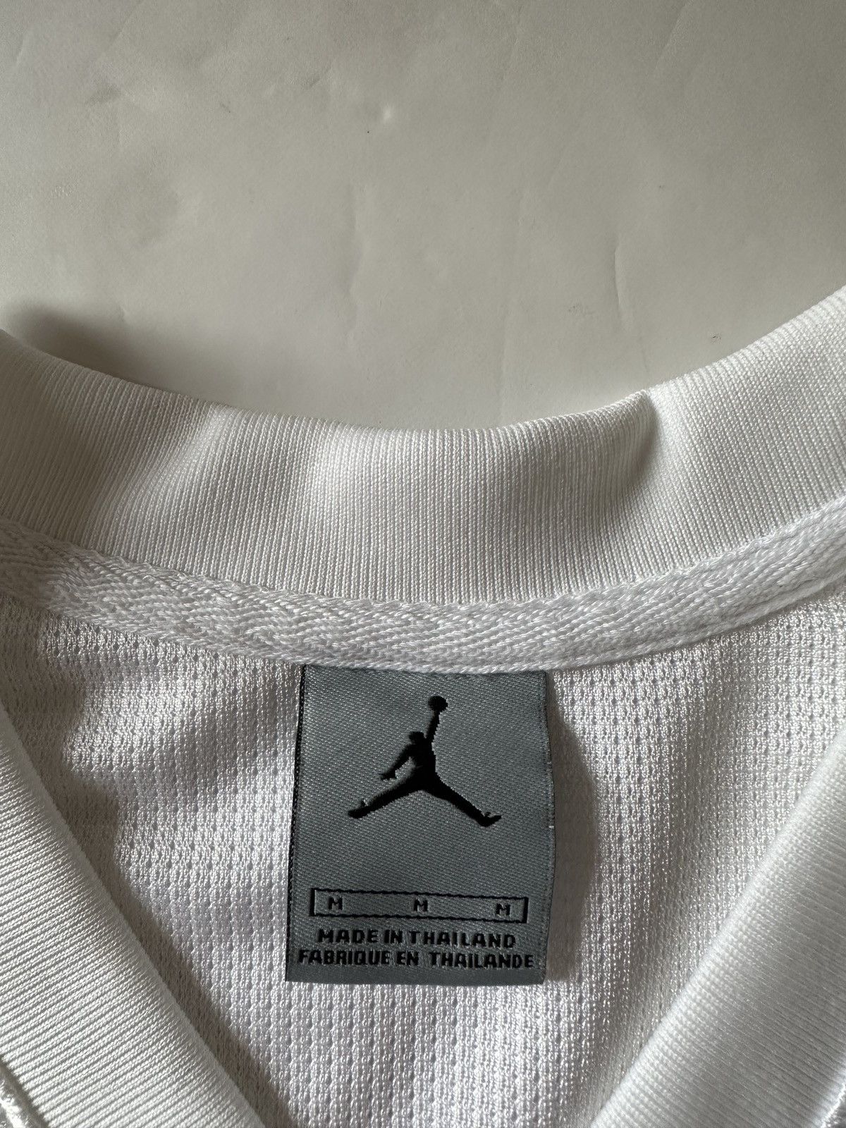 Jordan Brand Vintage-Inspired Baggy Jordan White Basketball Jersey Size US M / EU 48-50 / 2 - 4 Thumbnail