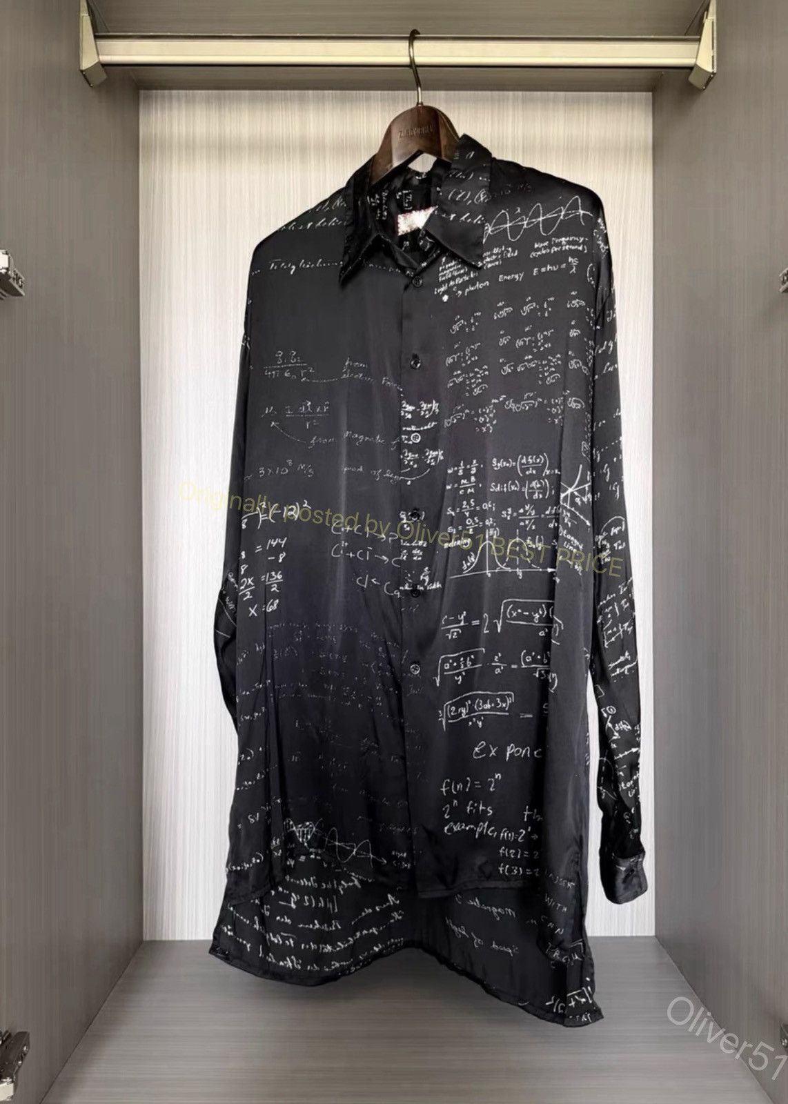 Geoffrey B. Small Geoffrey B. Small GBS manuscript silk shirt YYYY17/2610 Size US M / EU 48-50 / 2 - 1 Thumbnail