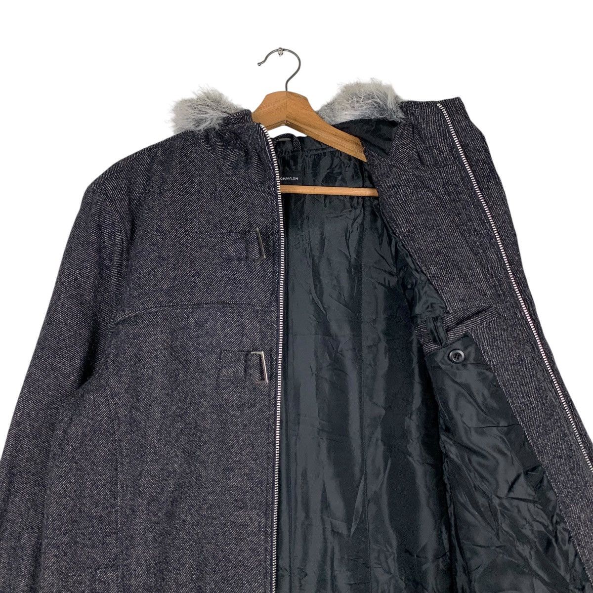Japanese Brand LOUIS CHAVLON Fur Hoodie Denim Jacket #1393-C63 Size US L / EU 52-54 / 3 - 11 Thumbnail