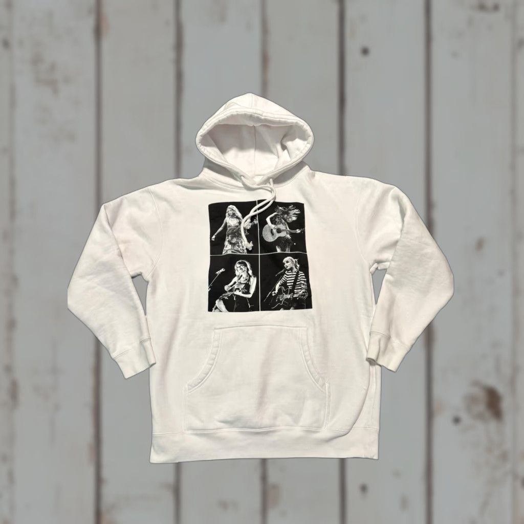 Vintage Taylor Swift Eras Tour Collage White Hoodie Size Large Size L / US 10 / IT 46 - 1 Thumbnail