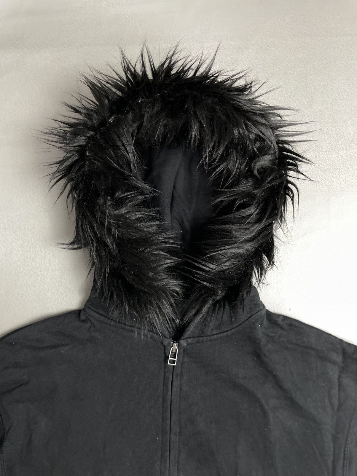 Japanese Brand Black Zip fur hoodie Size US S / EU 44-46 / 1 - 3 Thumbnail