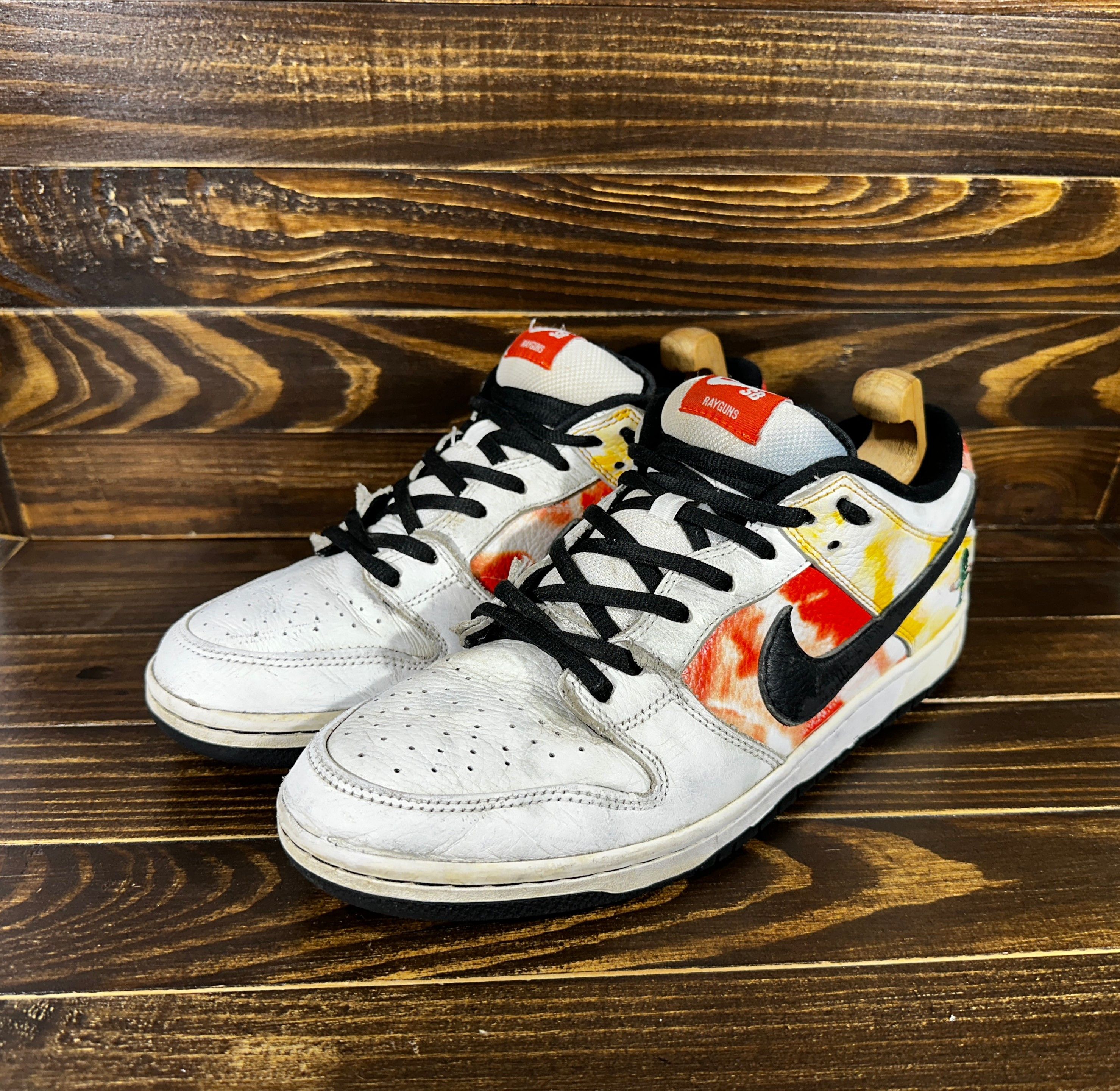 Leather × Nike Nike SB Dunk Low Tie-Dye Raygun - White Men's Sneakers Size US 10 / EU 43 - 4 Thumbnail