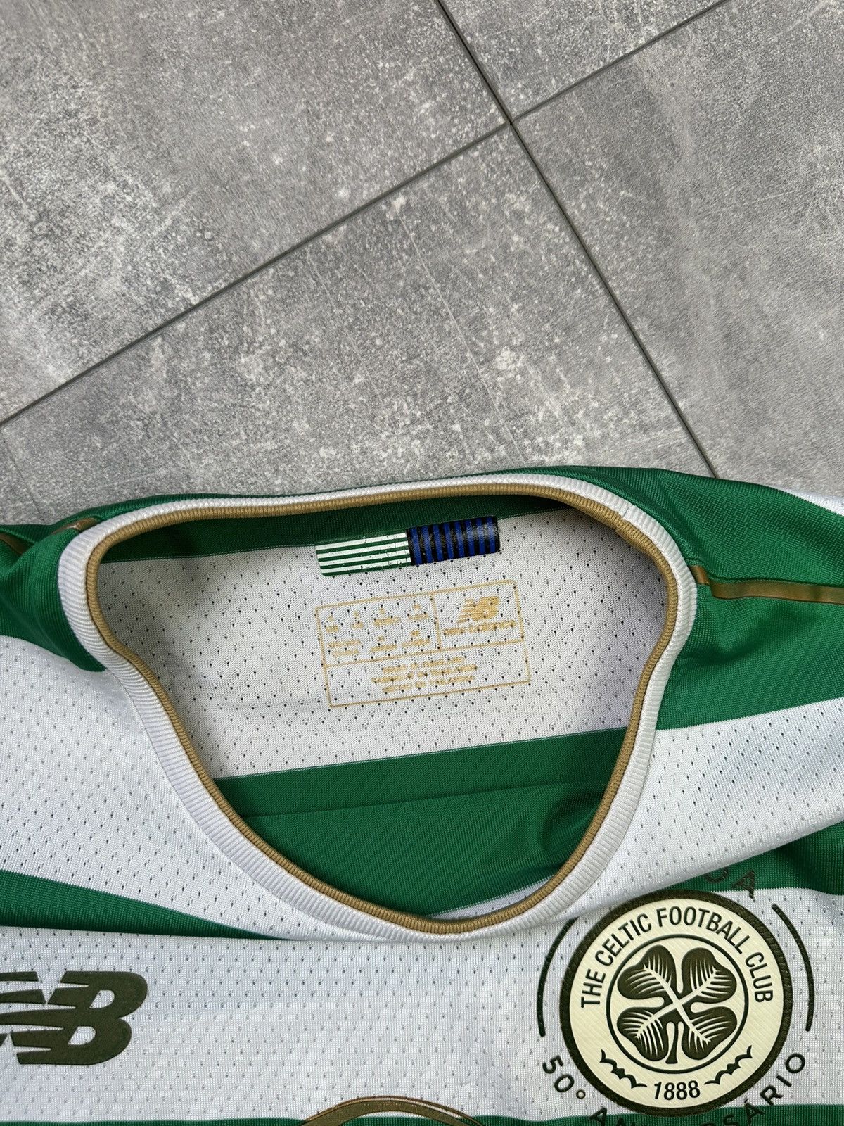 Other New Balance Celtic F.C Vintage Home Soccer Jersey Size US S / EU 44-46 / 1 - 8 Thumbnail