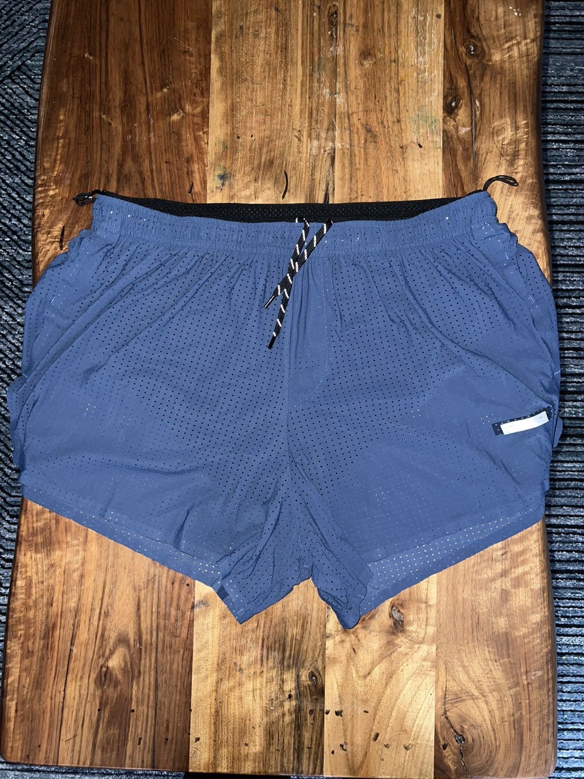 Satisfy Space-O 2.5 inch shorts with side pockets Size US 34 / EU 50 - 1 Thumbnail