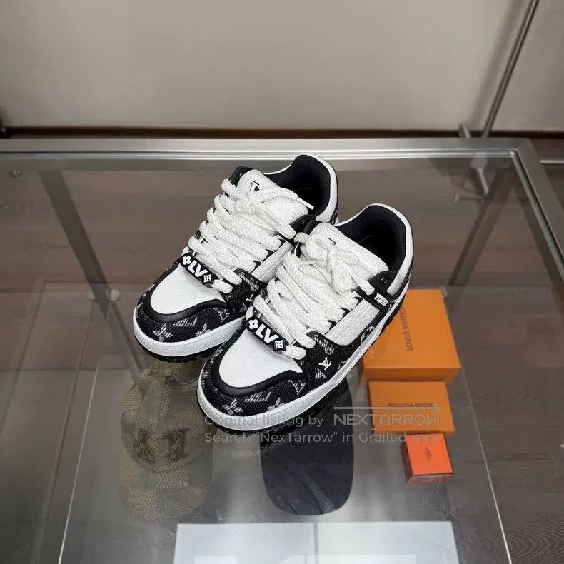 Louis Vuitton Louis Vuitton Trainer Maxi Black and White Denim Fat Ding Size US 6.5 / EU 39-40 - 1 Thumbnail