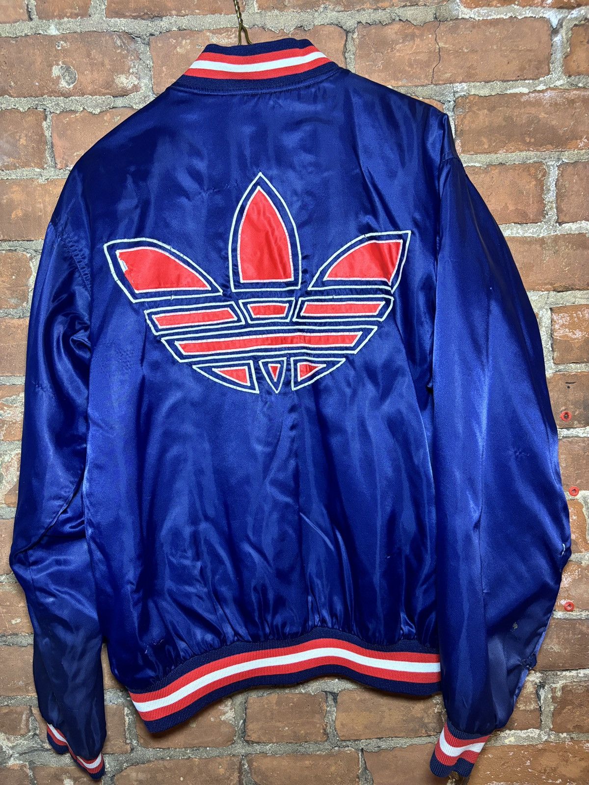 Adidas Vintage Adidas Light Jacket Size US M / EU 48-50 / 2 - 1 Thumbnail
