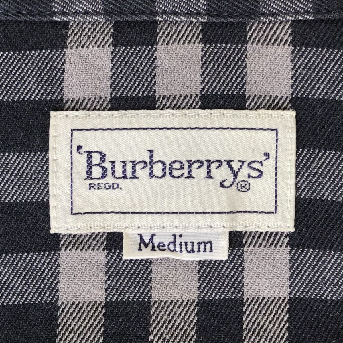 Burberry Vintage Burberrys Novacheck Embroidery Logo Short Sleeve Size US M / EU 48-50 / 2 - 12 Thumbnail