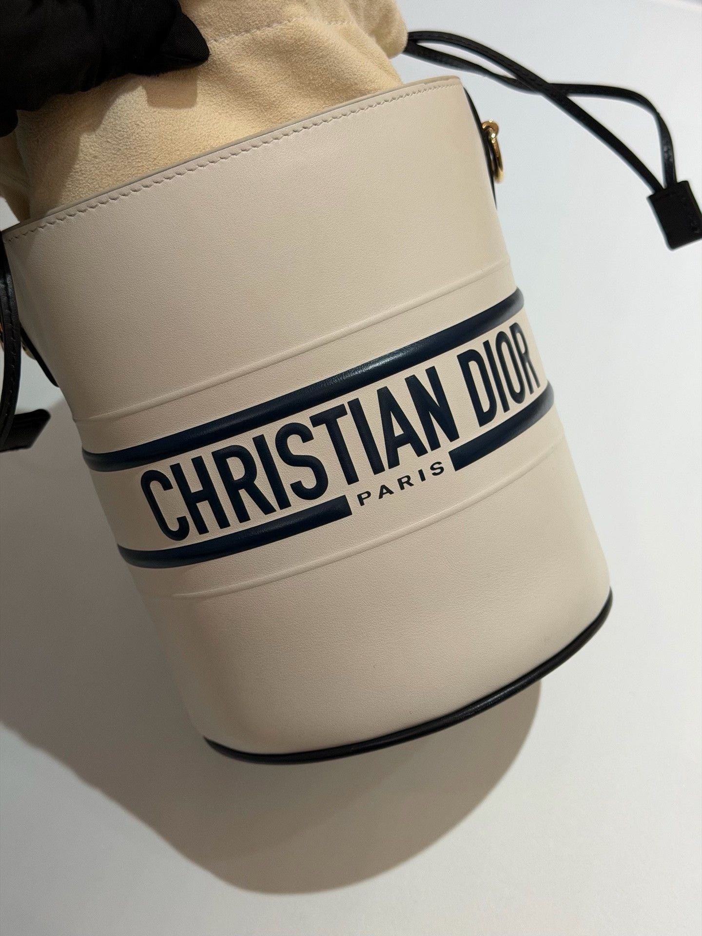 Dior Pre-loved Bag Very good condition Size ONE SIZE - 1 Thumbnail