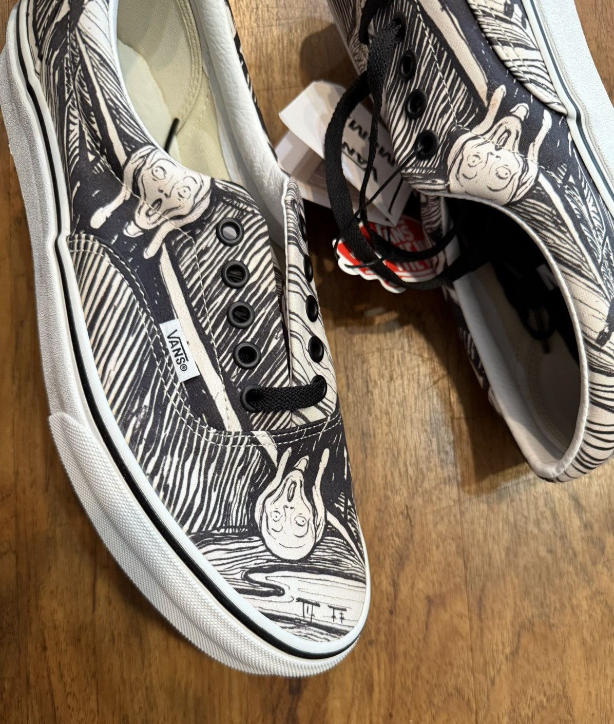 Vans Vans x MOMA Art Scream Edvard Munch Era Men's 10 Skate Size US 10 / EU 43 - 3 Thumbnail