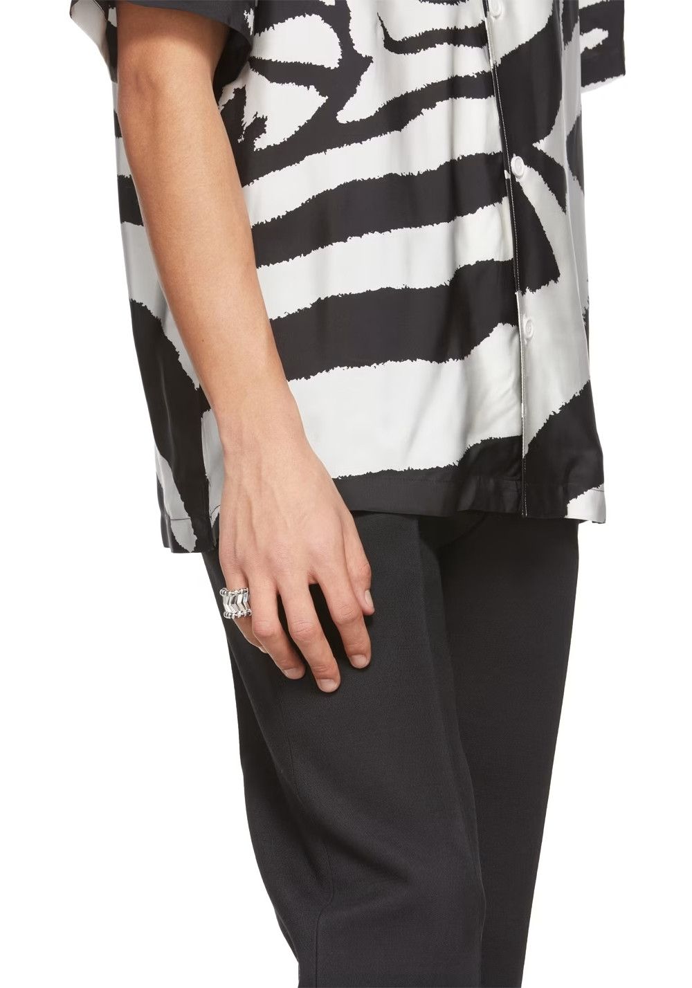 Bottega Veneta BOTTEGA VENETA Chevron silver sculptural band ring Size 15 q Size ONE SIZE - 3 Thumbnail