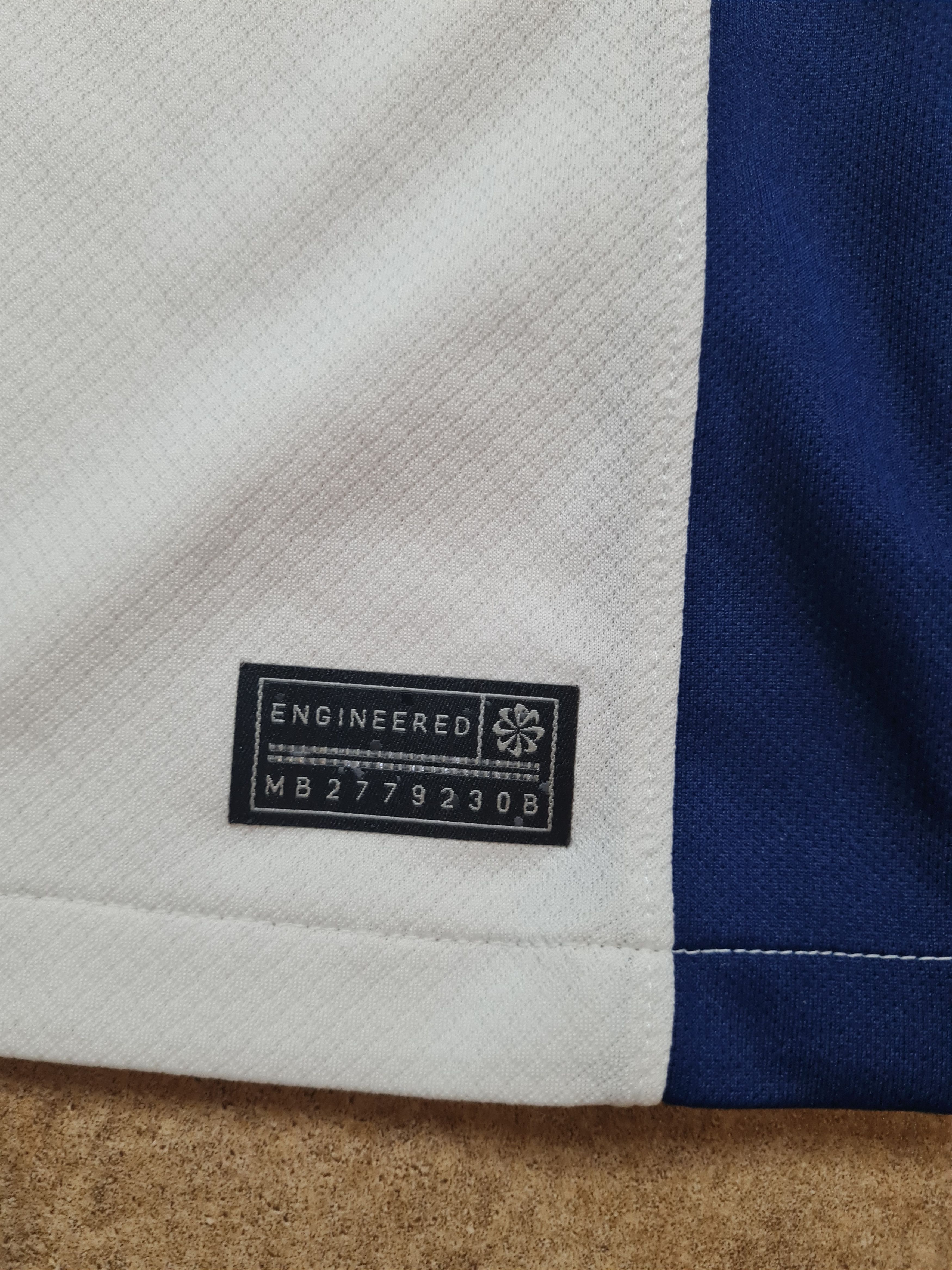 Nike Jersey Nike England Dri Fit Football Shirt Size L FJ4285-100 Size US L / EU 52-54 / 3 - 17 Thumbnail