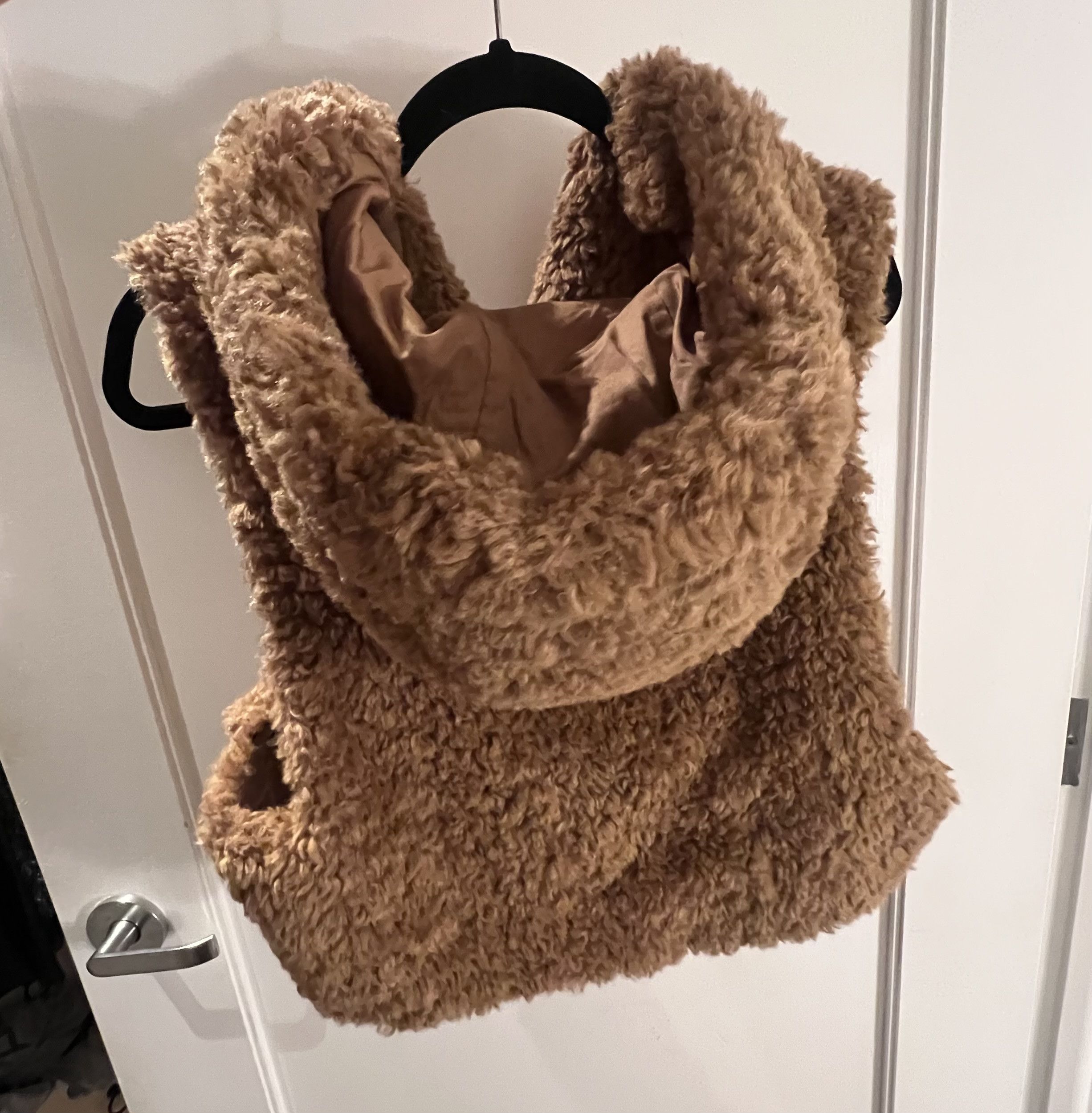 Cos Faux Fur Vest Size S / US 4 / IT 40 - 2 Thumbnail