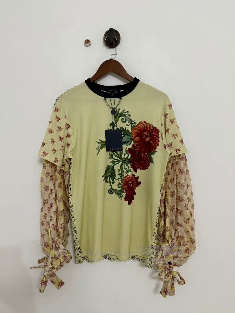 Louis Vuitton Louis Vuitton Beige Vintage Floral Full Print Shirt Patchw Size S / US 4 / IT 40 - 1 Thumbnail