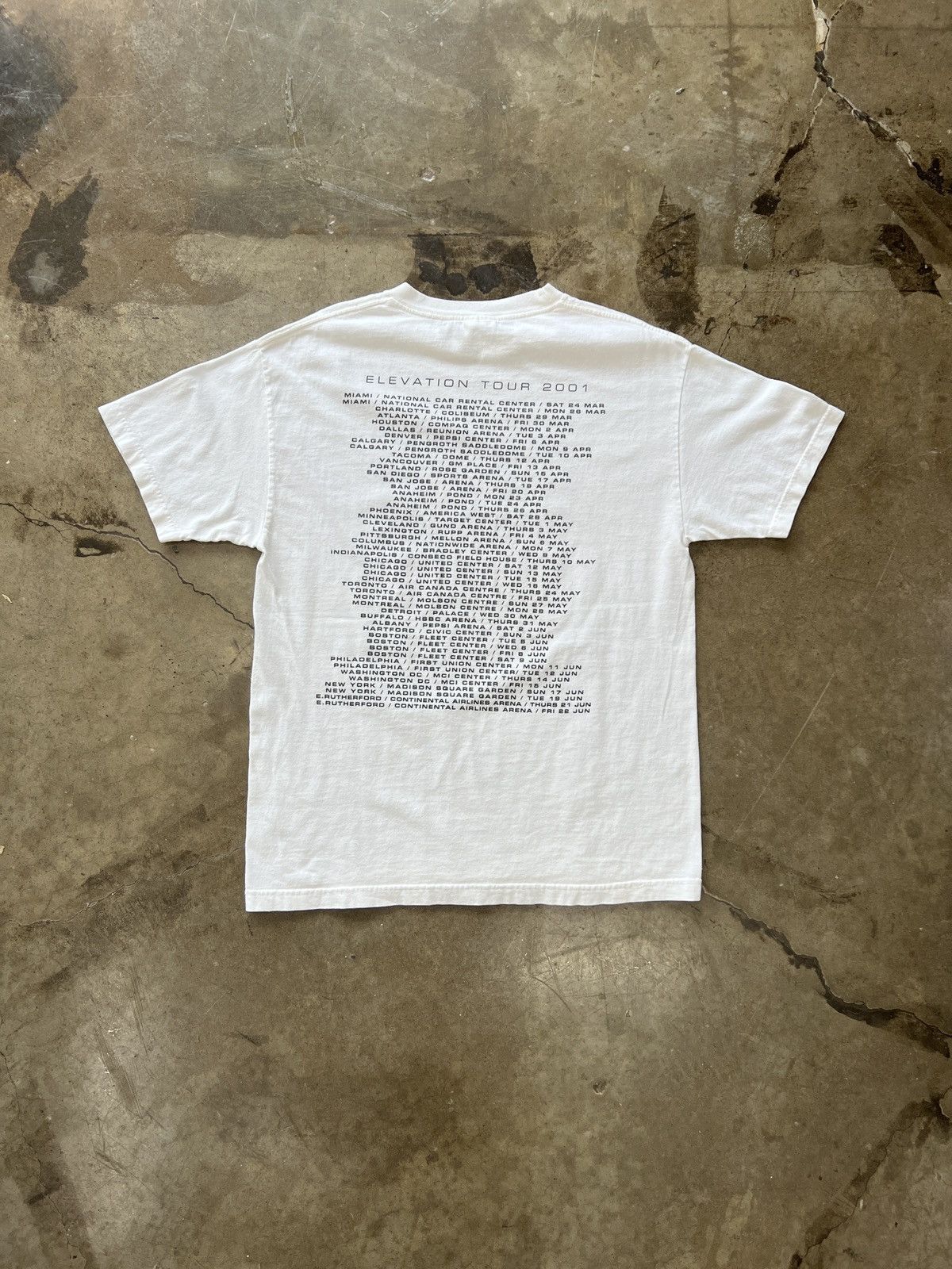 Band Tees × Vintage Vintage U2 Elevation Tour 2001 Tee Sz. Large Size US L / EU 52-54 / 3 - 5 Thumbnail
