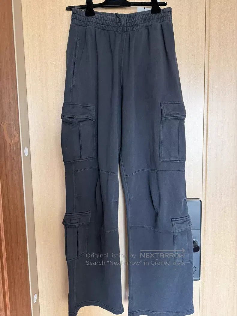 Balenciaga Balenciaga size M Cotton Work Cargo Pants Size US 27 - 1 Thumbnail