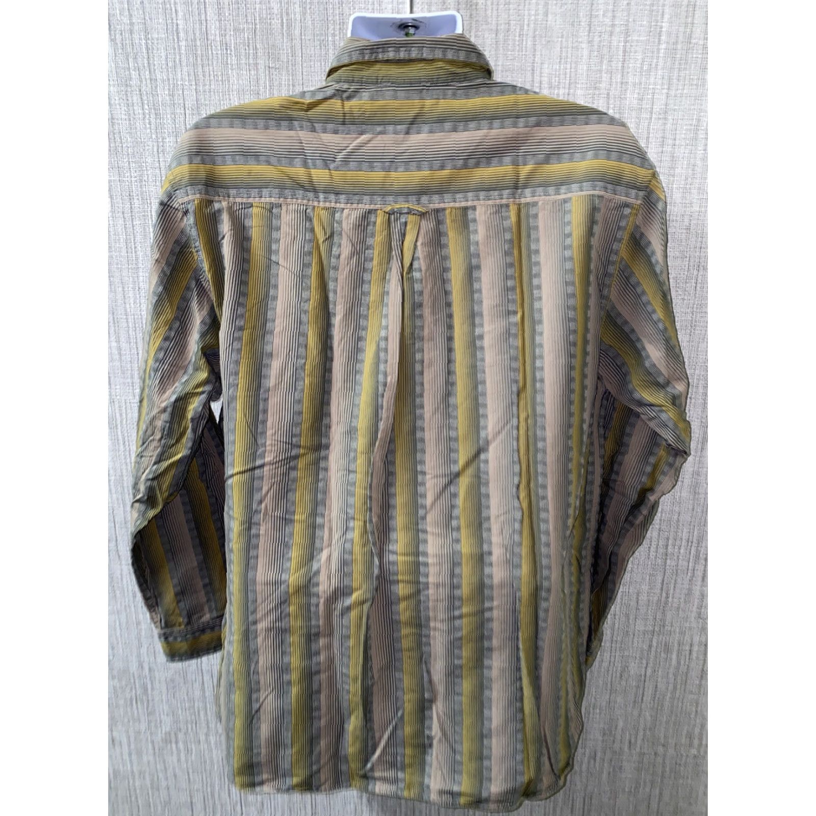 The North Face The North Face Shirt Mens L Multicolor Long Sleeve Button Front Collared Cotton Button-Up Shirt Modern Colorful Size US L / EU 52-54 / 3 - 5 Thumbnail