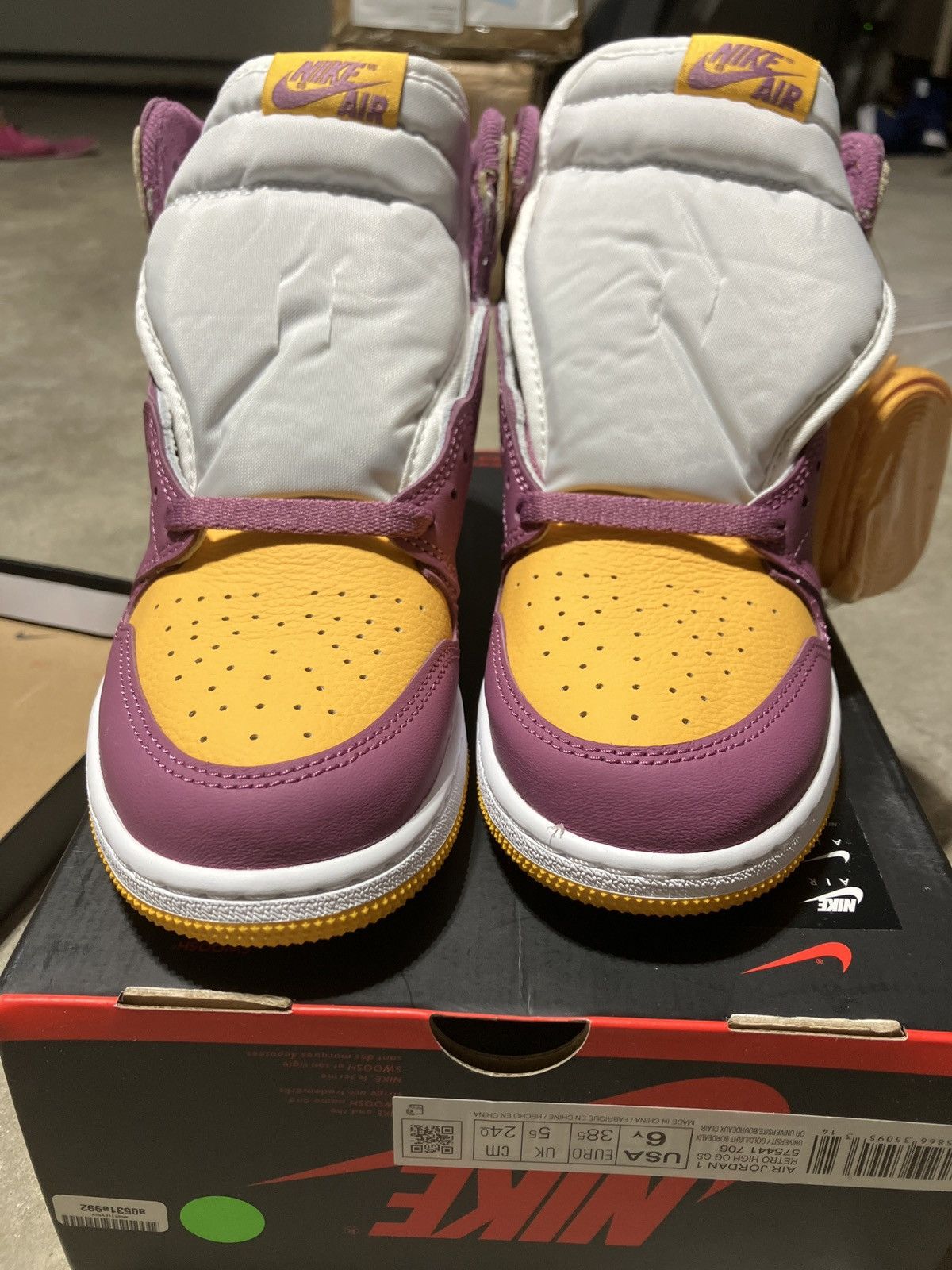 Nike Nike Jordan Size US 6 / EU 39 - 6 Thumbnail