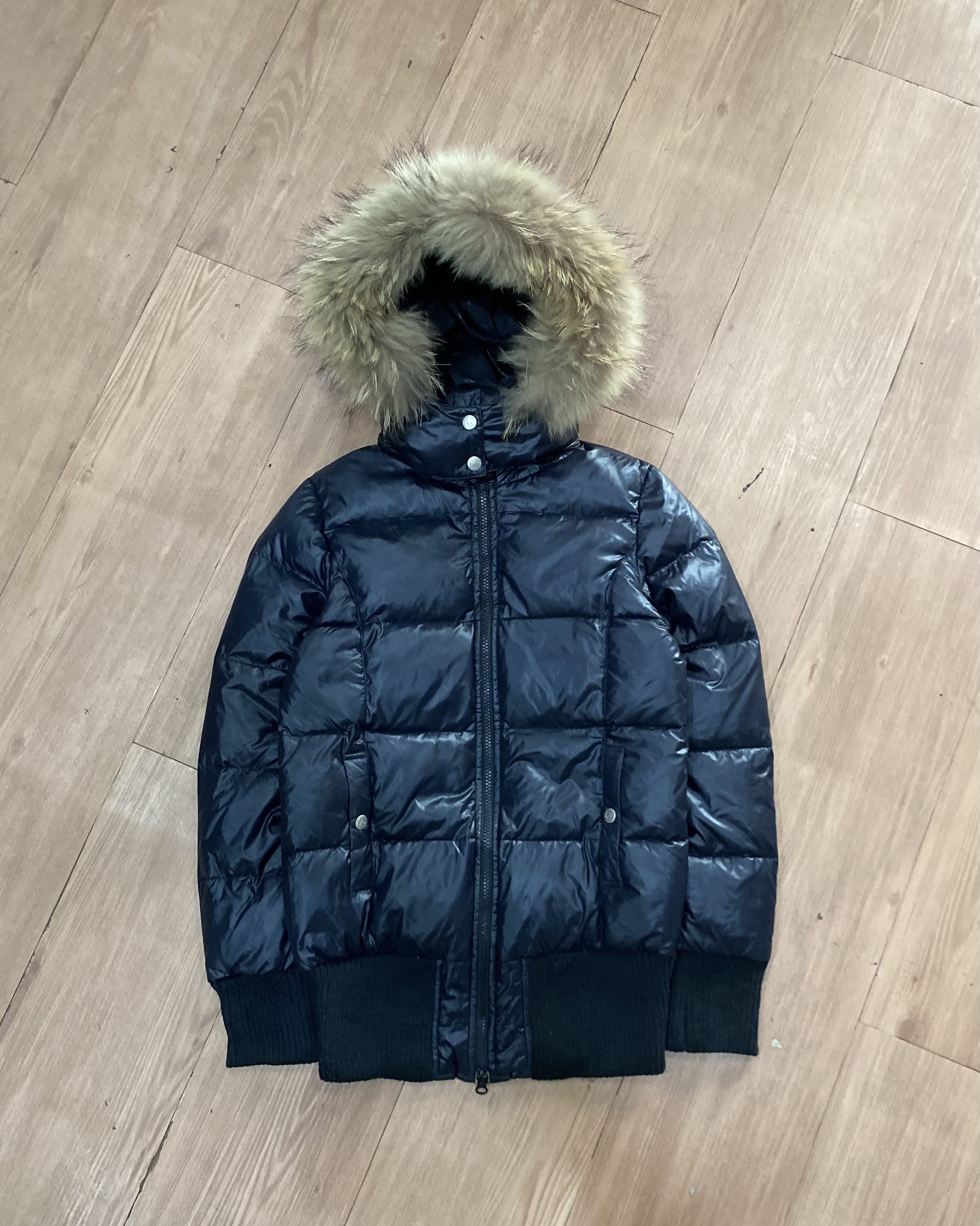 Le Grande Bleu (L.G.B.) Vintage Lee Down Puffer - Fur Vkei 2000s Vibes Size US S / EU 44-46 / 1 - 13 Thumbnail