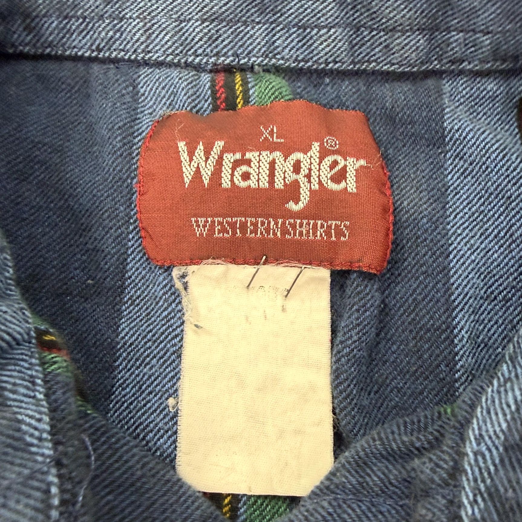 Wrangler VINTAGE Wrangler Shirt Mens XL Blue Green Flannel Western Pearl Snap Stripe 90s Western Mens XL Blue Stripe Shirt Size US XL / EU 56 / 4 - 5 Thumbnail