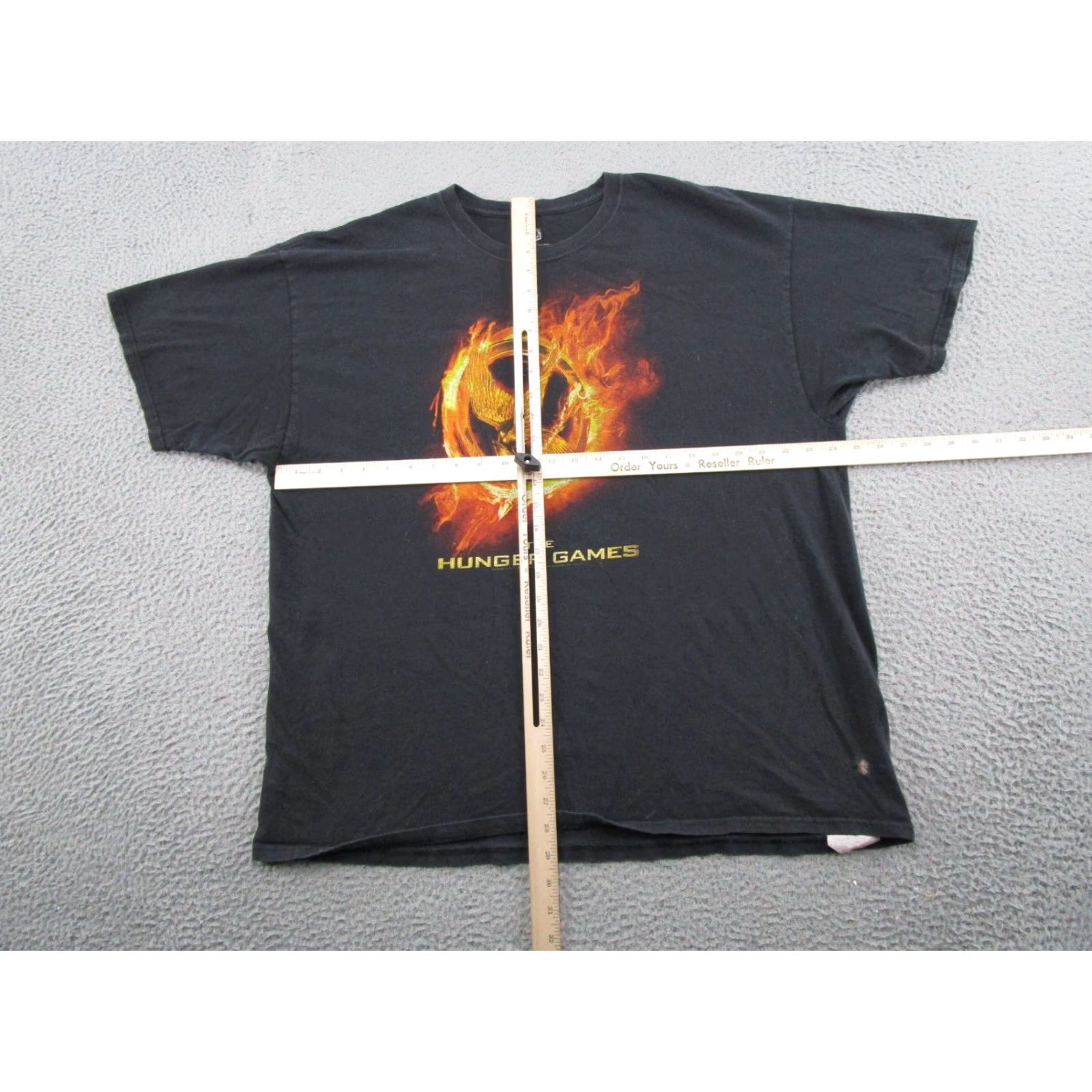 Vintage 2012 Hunger Games Movie Promo T-Shirt Mens Size 2XL Graphic Used Read Size US XXL / EU 58 / 5 - 7 Thumbnail