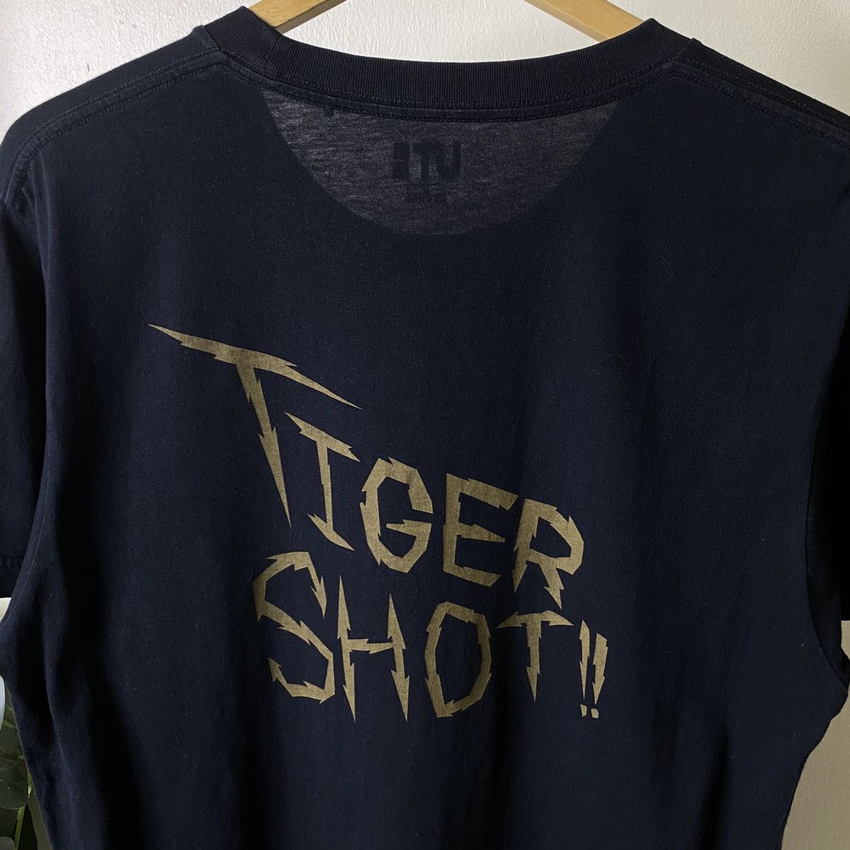 Uniqlo UT Captain Tsubasa Tiger Shot Anime Manga Series T-shirt Size US M / EU 48-50 / 2 - 7 Thumbnail