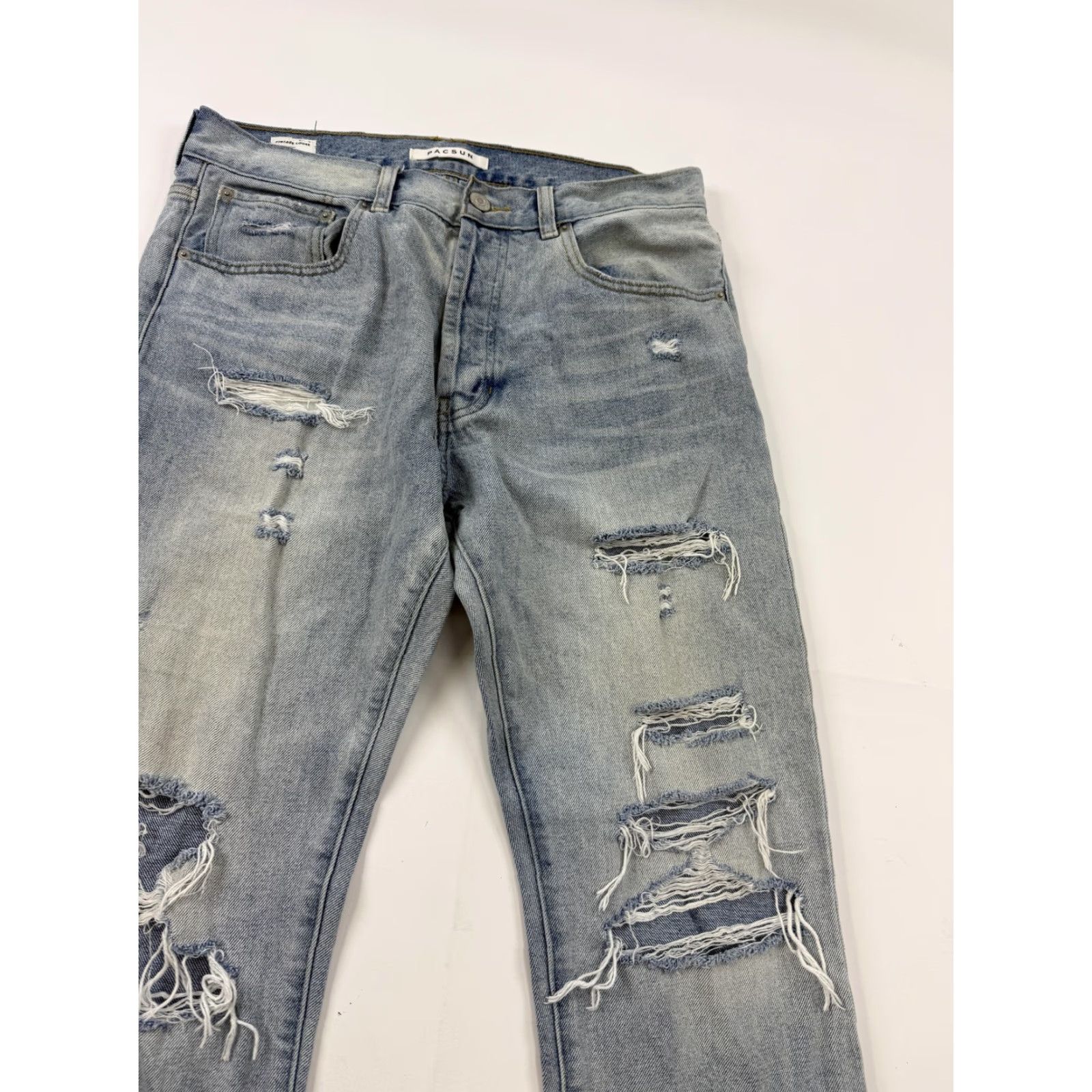 Pacsun VINTAGE PacSun Jeans Mens 32x29 Light Blue Relaxed Distressed Denim Size US 32 / EU 48 - 3 Thumbnail