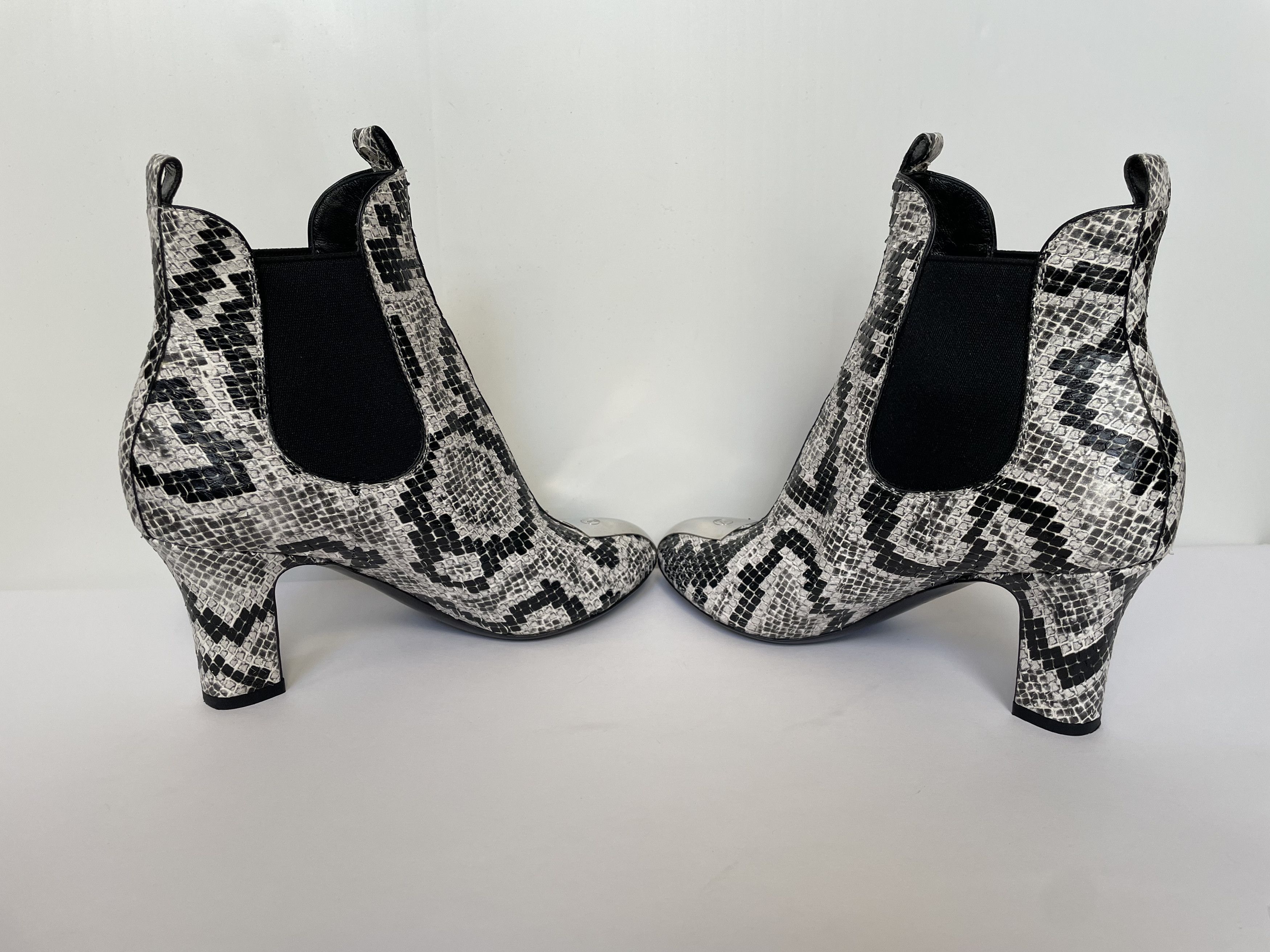 Louis Vuitton Louis Vuitton ankle boots Size US 8 / IT 38 - 5 Thumbnail