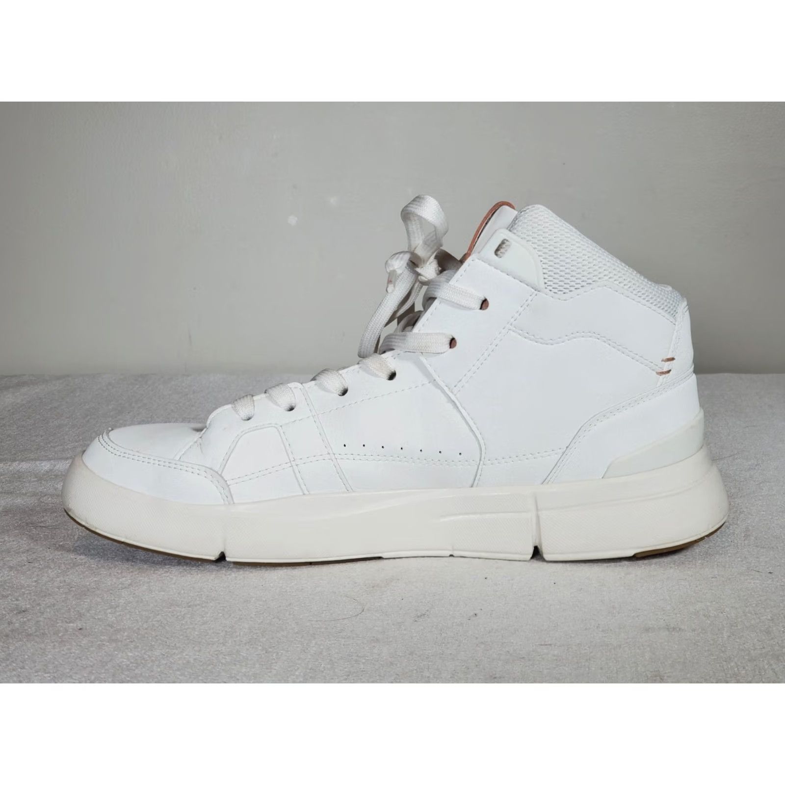 Vintage On THE ROGER Clubhouse Mid Sneakers 98.98328 White Sandstone Men's US 8 - Nike? Size US 8 / EU 41 - 3 Thumbnail