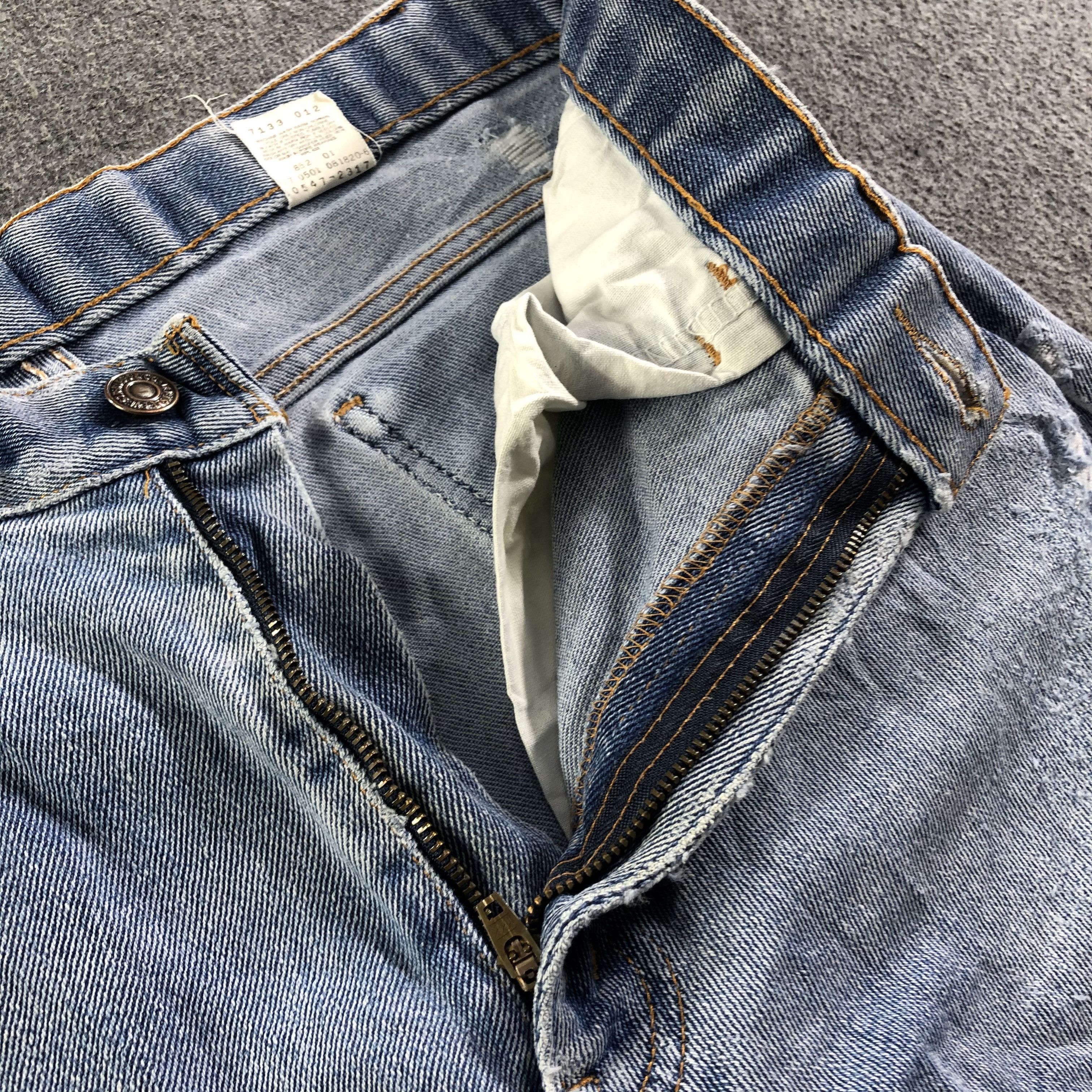 Levi's Vintage 90s Blue Wash Levis Jeans-J3240 Size US 32 / EU 48 - 12 Thumbnail