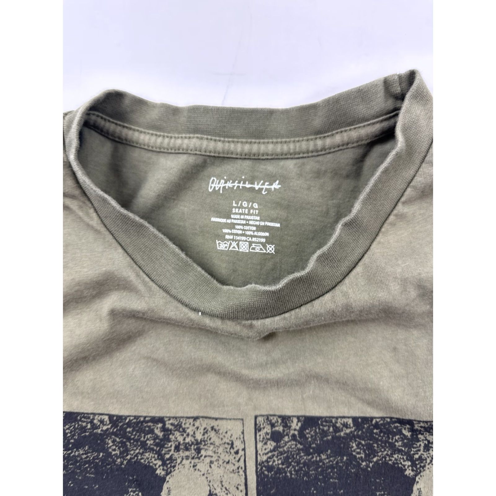 Quiksilver Quiksilver Shirt Mens Large Olive Green Short Sleeve Crew Neck Graphic Skate Fit Logo 100% Cotton T-Shirt Green Size US L / EU 52-54 / 3 - 5 Thumbnail