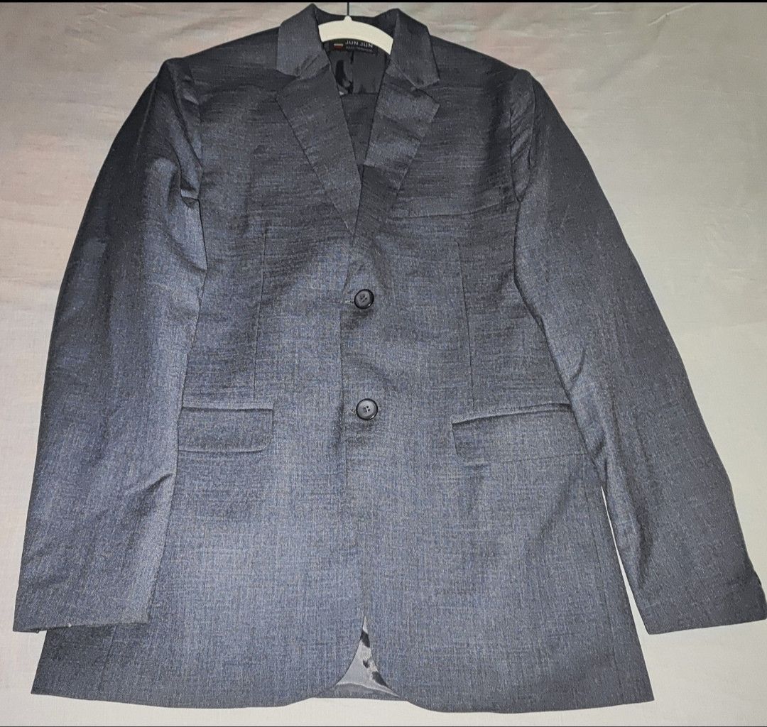 Other Men's suit Size 38S - 1 Thumbnail