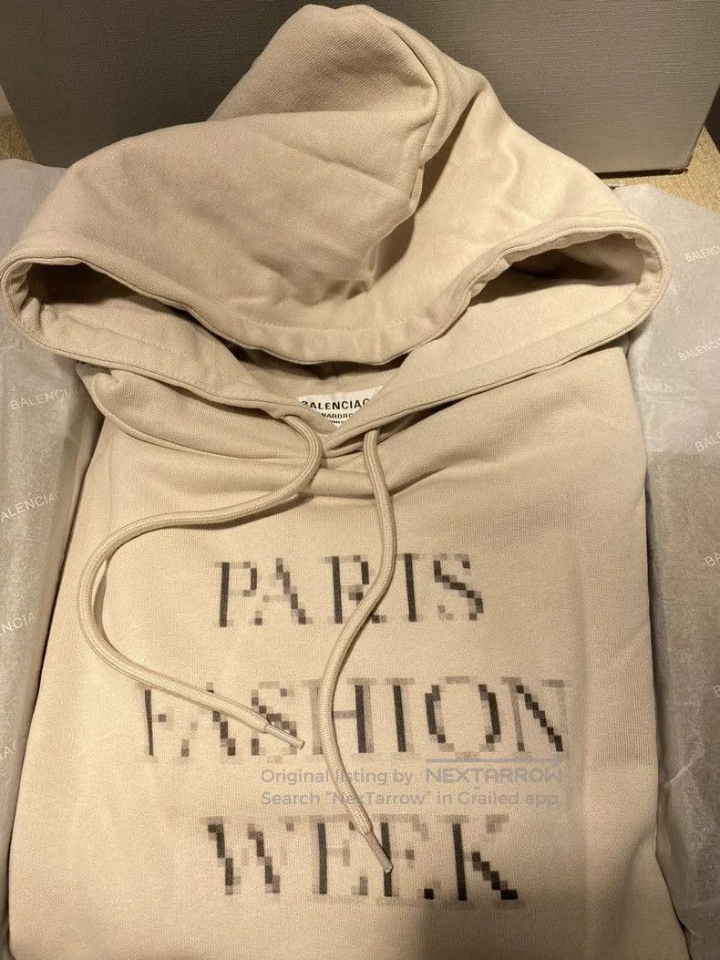 Balenciaga Balenciaga Paris Fashion Hoodie. Size US M / EU 48-50 / 2 - 4 Thumbnail