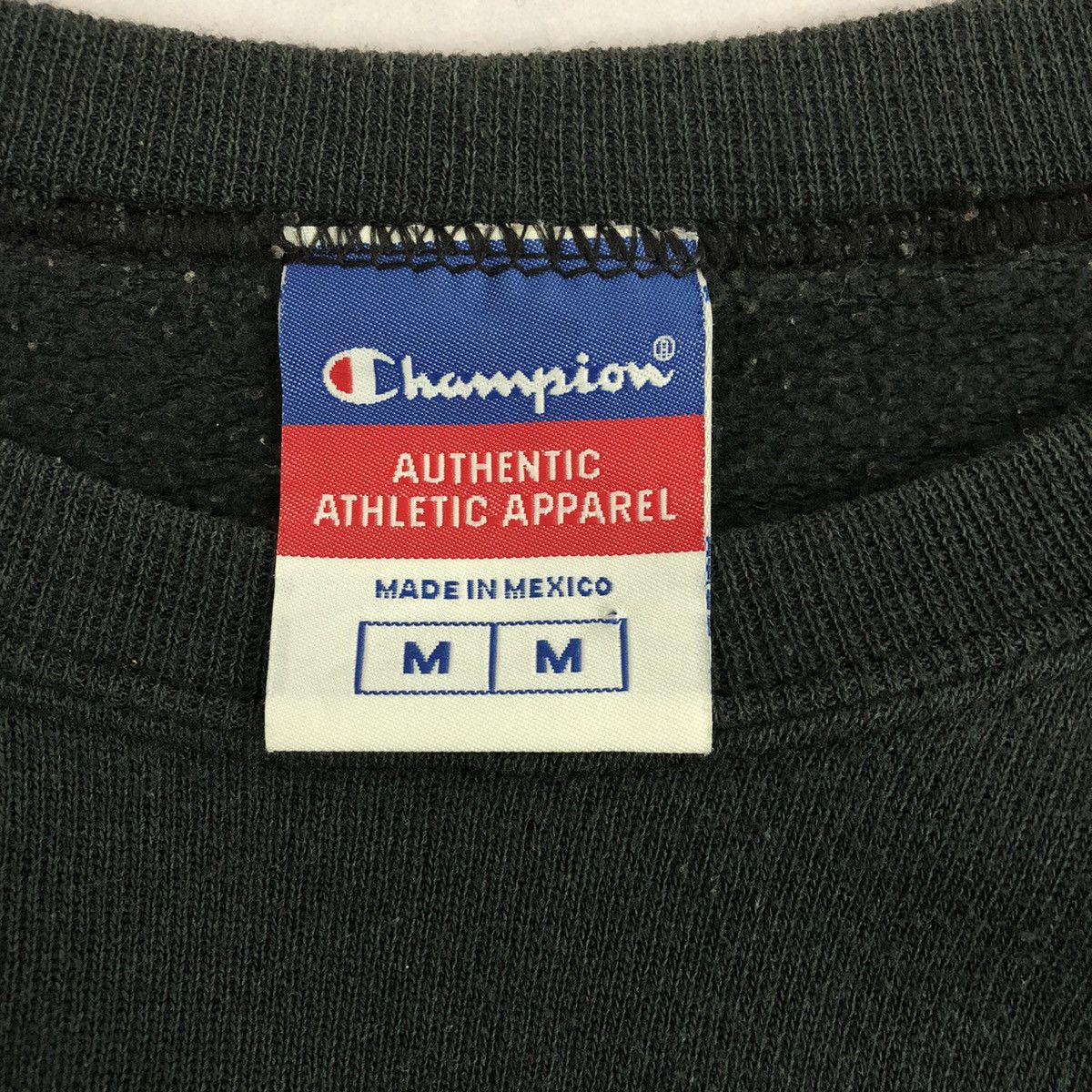 Champion CHAMPION Essential Logo Crewneck Sweatshirt Size US M / EU 48-50 / 2 - 5 Thumbnail