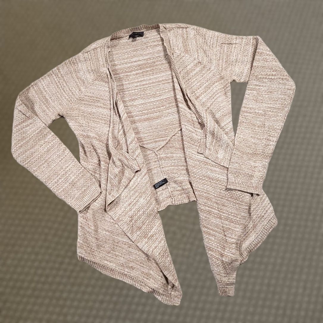 Vintage The Limited Sweater Cardigan Women's Small Beige Knit Long Sleeve Asymmetrical Size S / US 4 / IT 40 - 1 Thumbnail